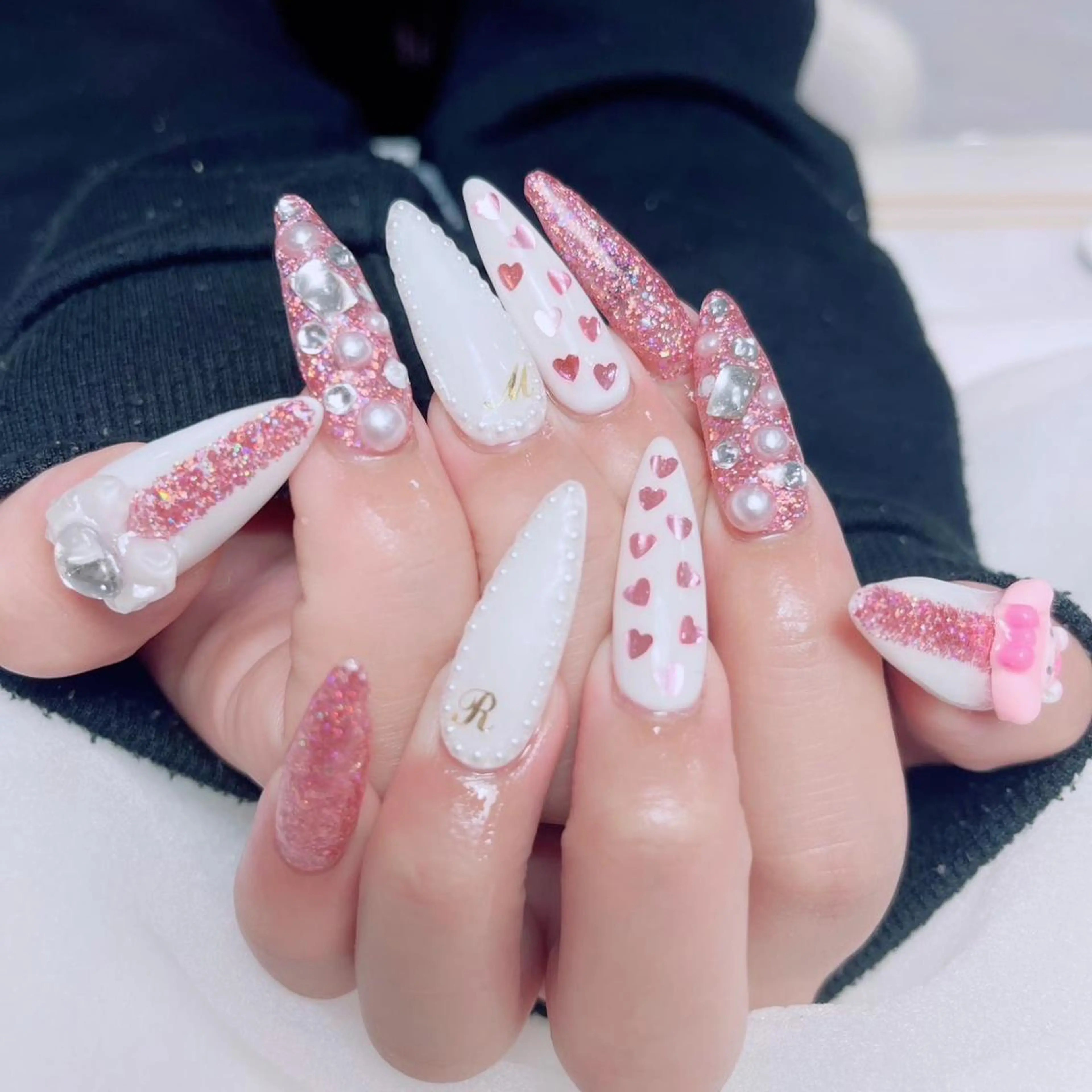 ネイル ロングネイル Elegantbea utyミクのネイルデザイン