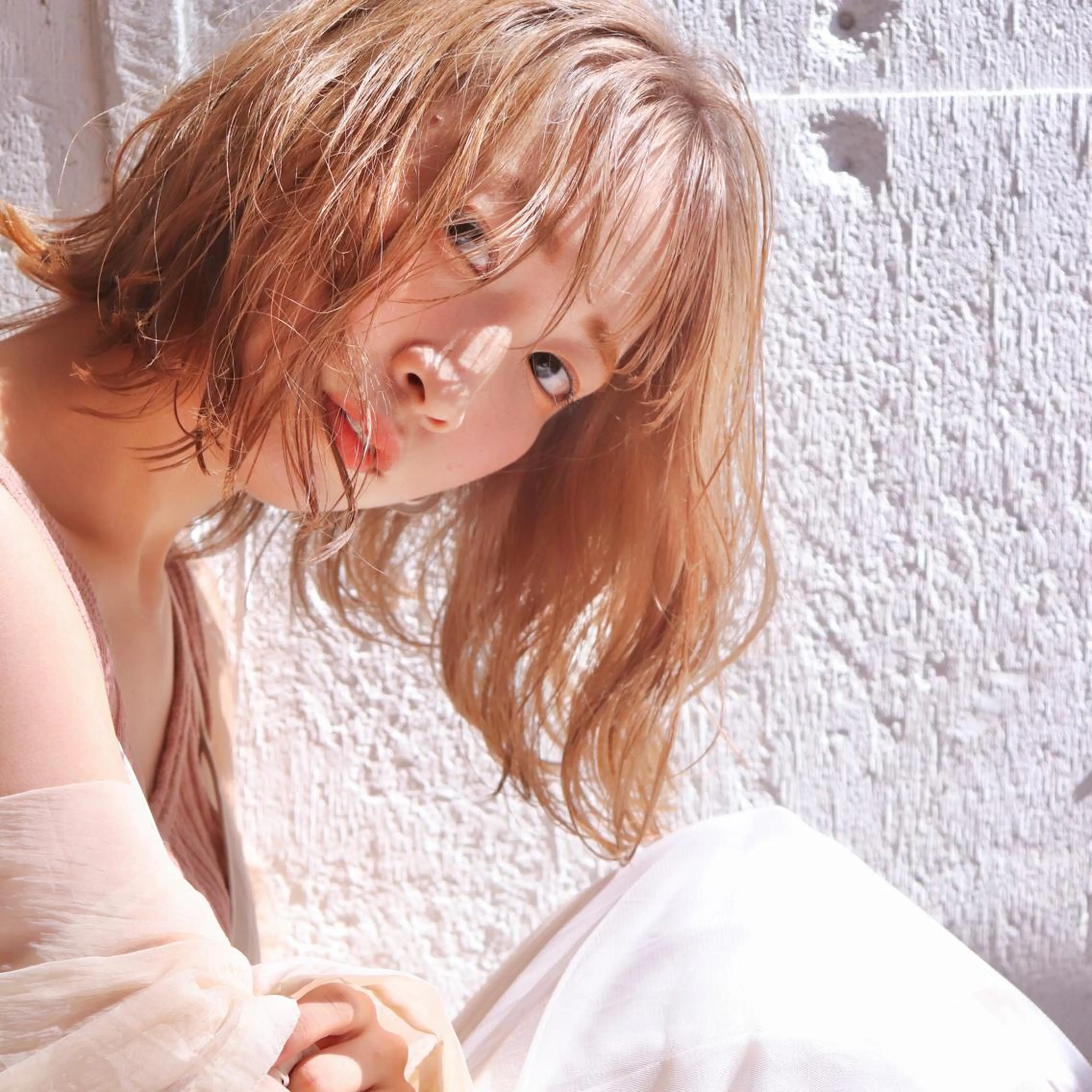 ショート カラー ブリーチ ハイトーンカラー ヘアカラー ChuDuck所属・🐮ChuDuck 代表　SHOTA🐮のヘアスタイル