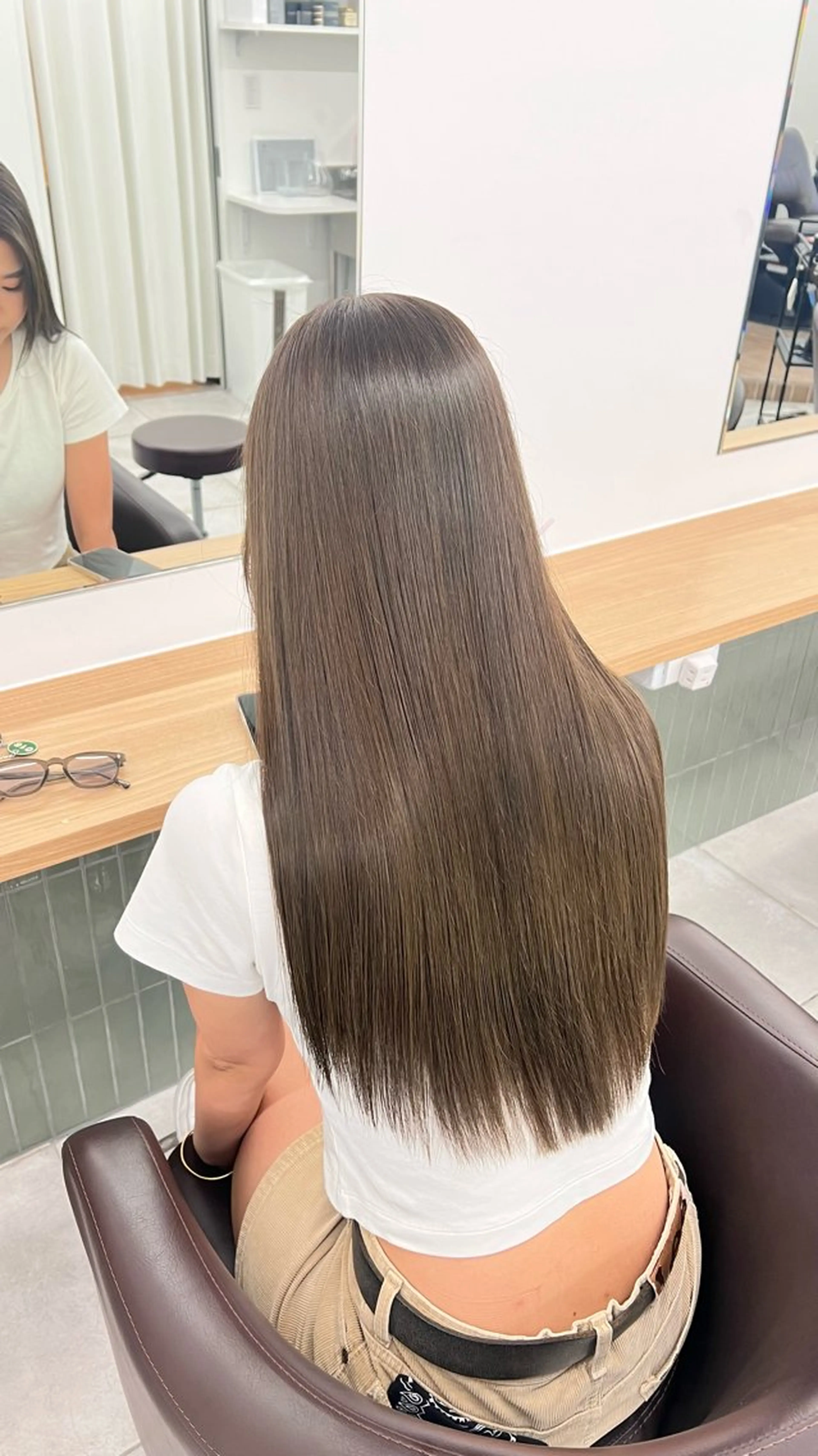 ロング ブリーチなし/レイヤ ー特化🌈Tommyのヘアスタイル