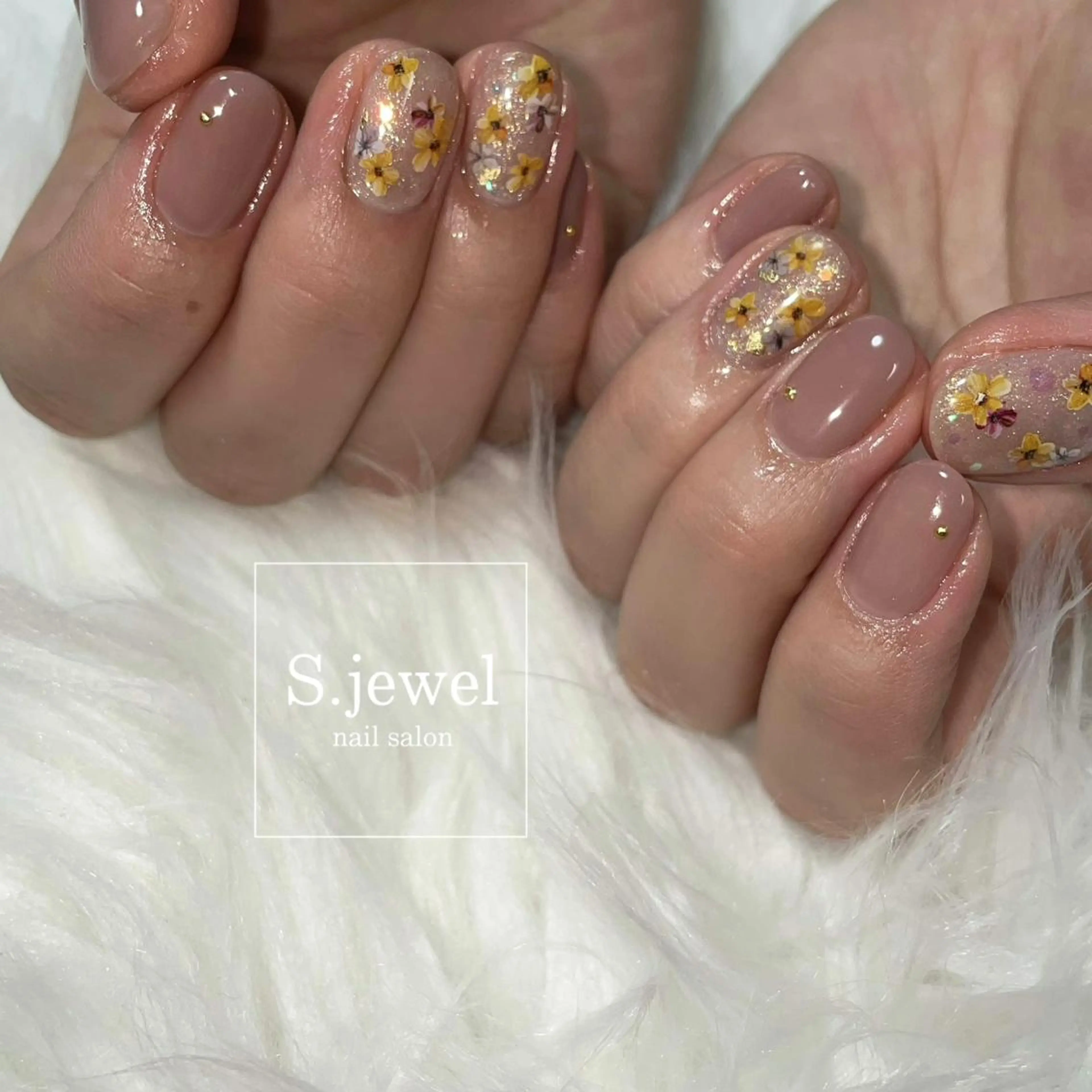 ネイル S♡JEWEL所属・S. JEWELのネイルデザイン