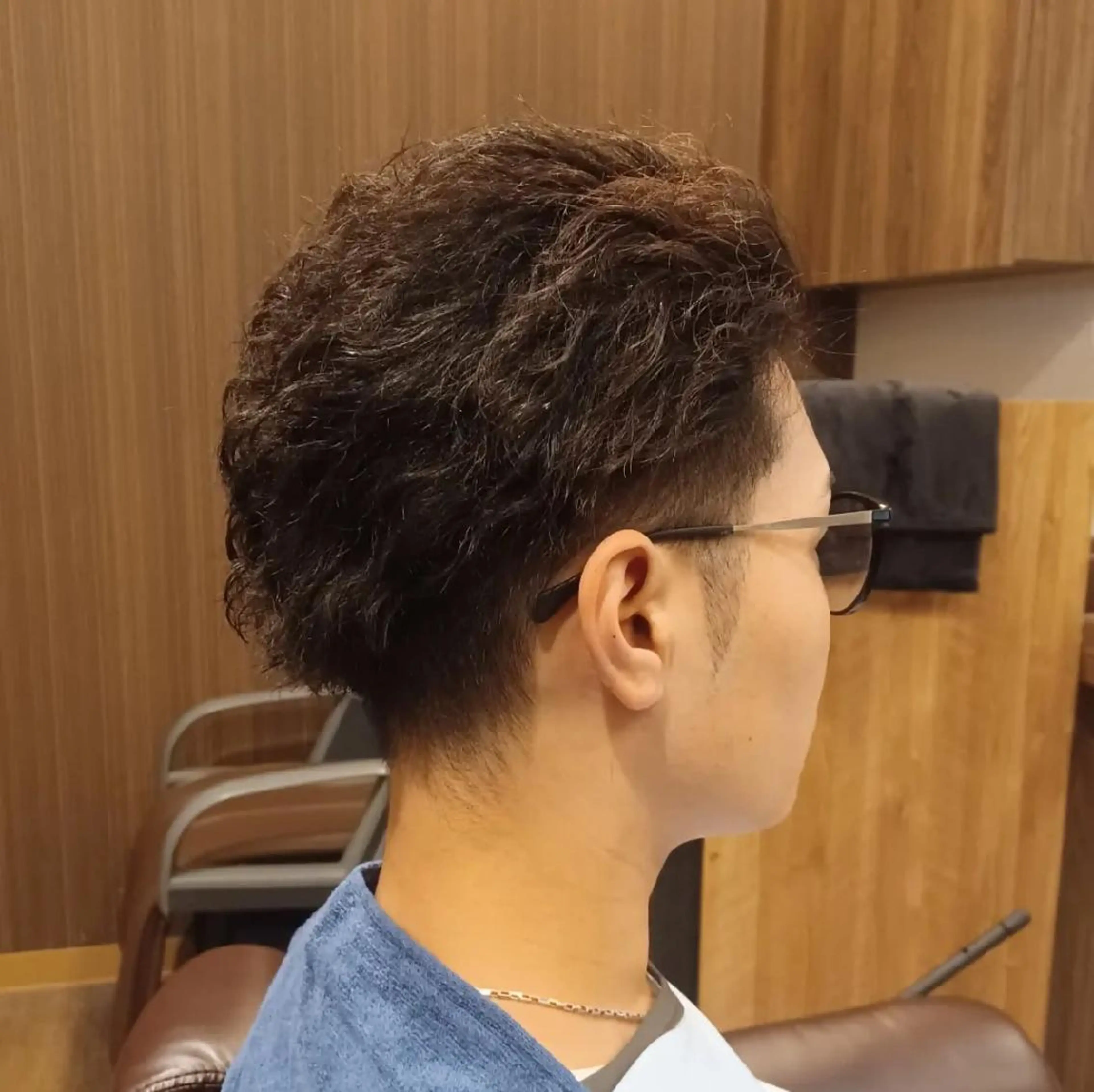 メンズ BARBER 　STAG所属・BARBERSTAG 上拂恭平のヘアスタイル