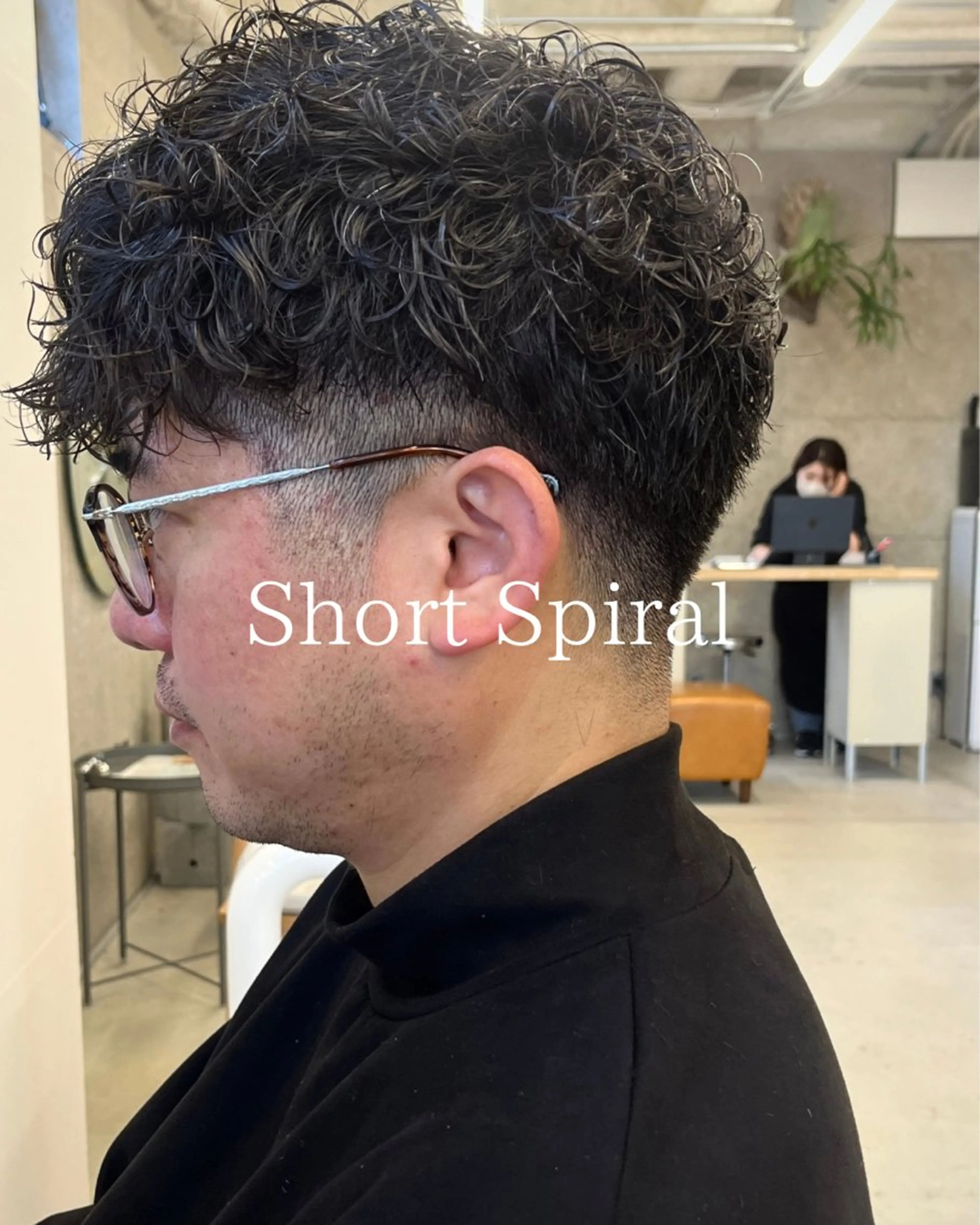 パーマ メンズ 【メンズパーマ】 SiLO  三宅のヘアスタイル