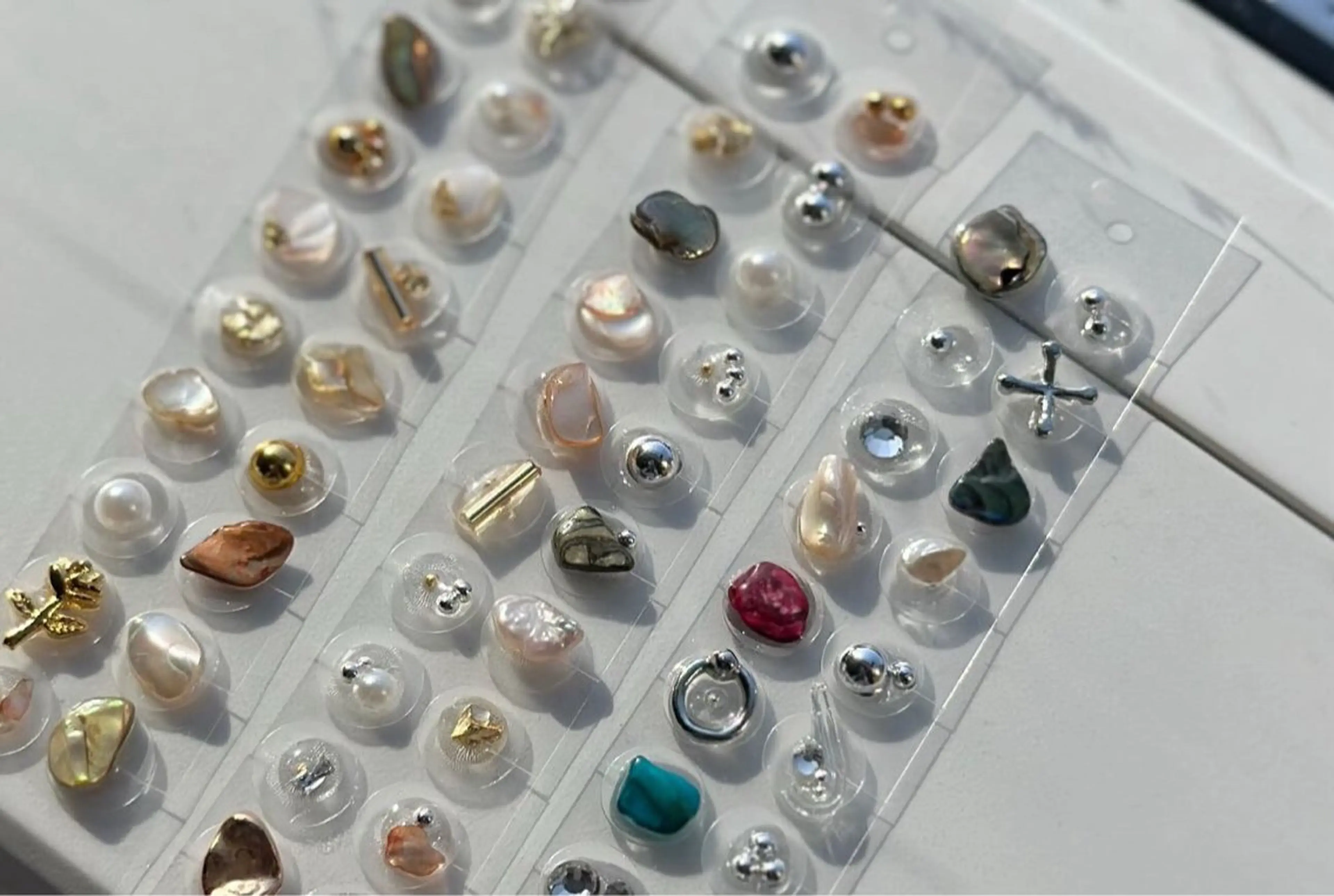 『耳ツボジュエリー』💎マッサージ付の写真