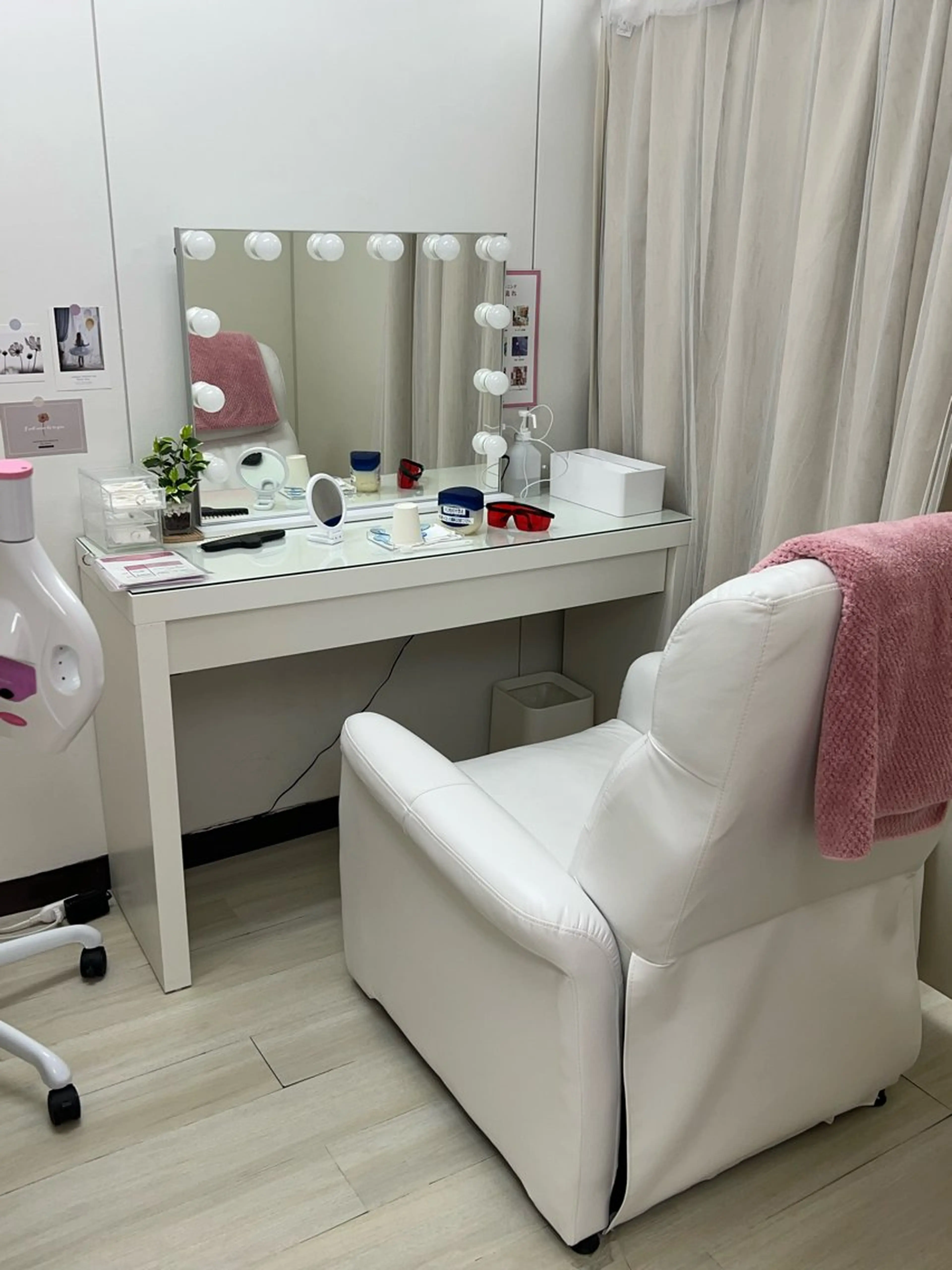 ecxia white 高田馬場所属・セルフホワイトニング エクシア 高田馬場のその他イメージ