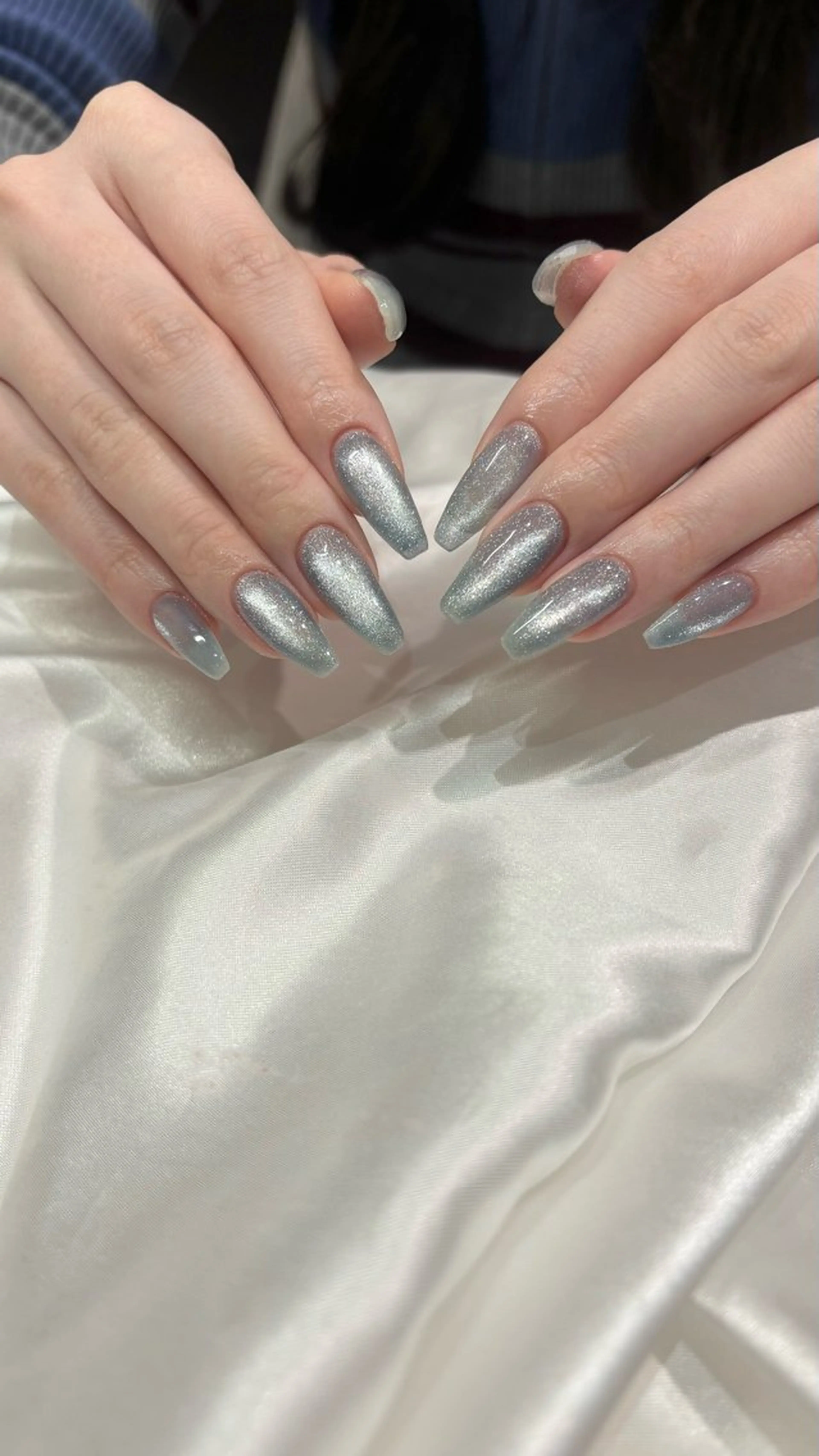 ネイル キラキラネイル ハンドネイル GO TODAY SHAiRE SALON 表参道colore店所属・emmi nailのネイルデザイン