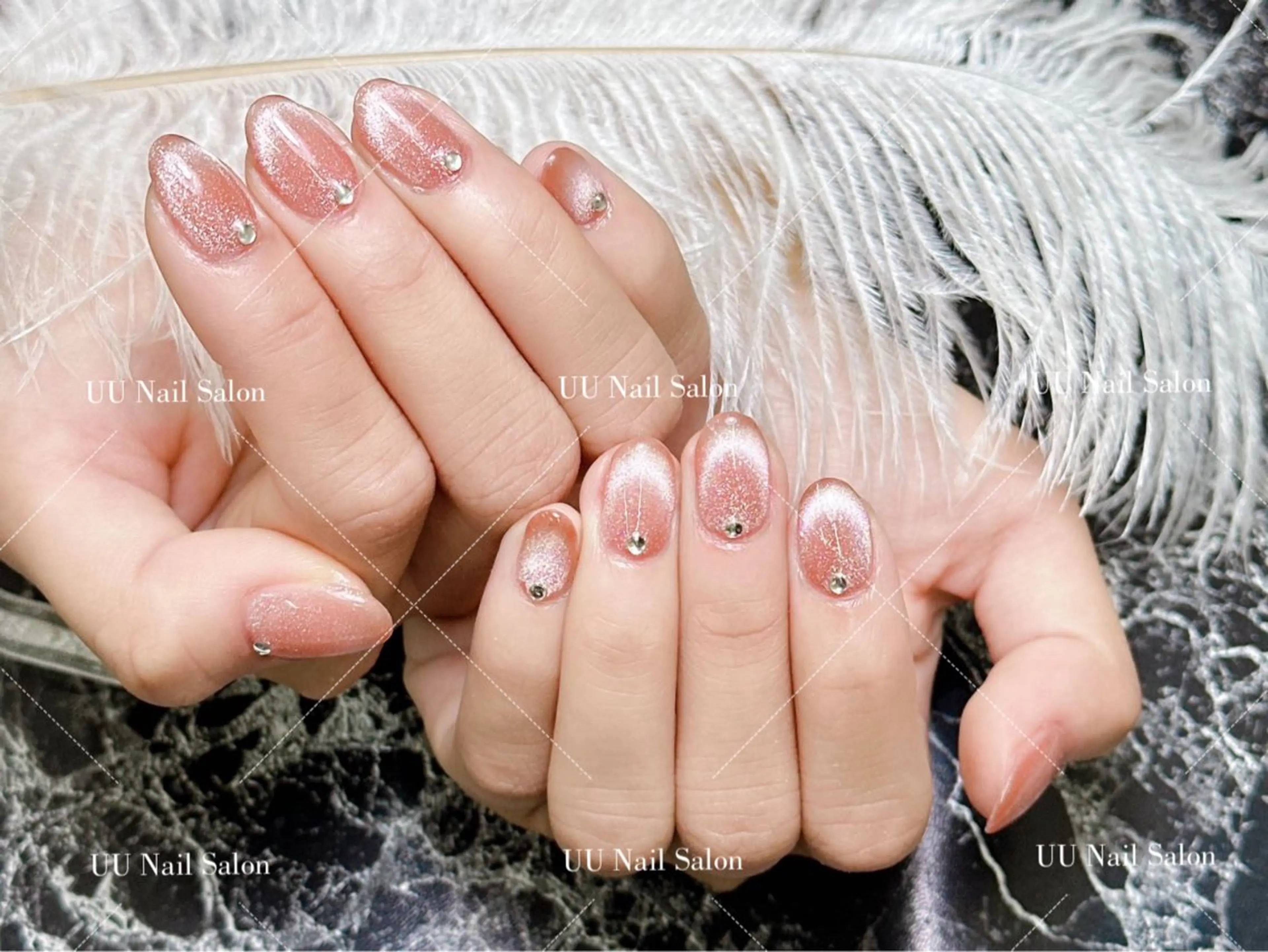 ⭐HAND⭐マグネットフレンチ&スードン10本⭐新規ジェルオフ無料⭐の写真