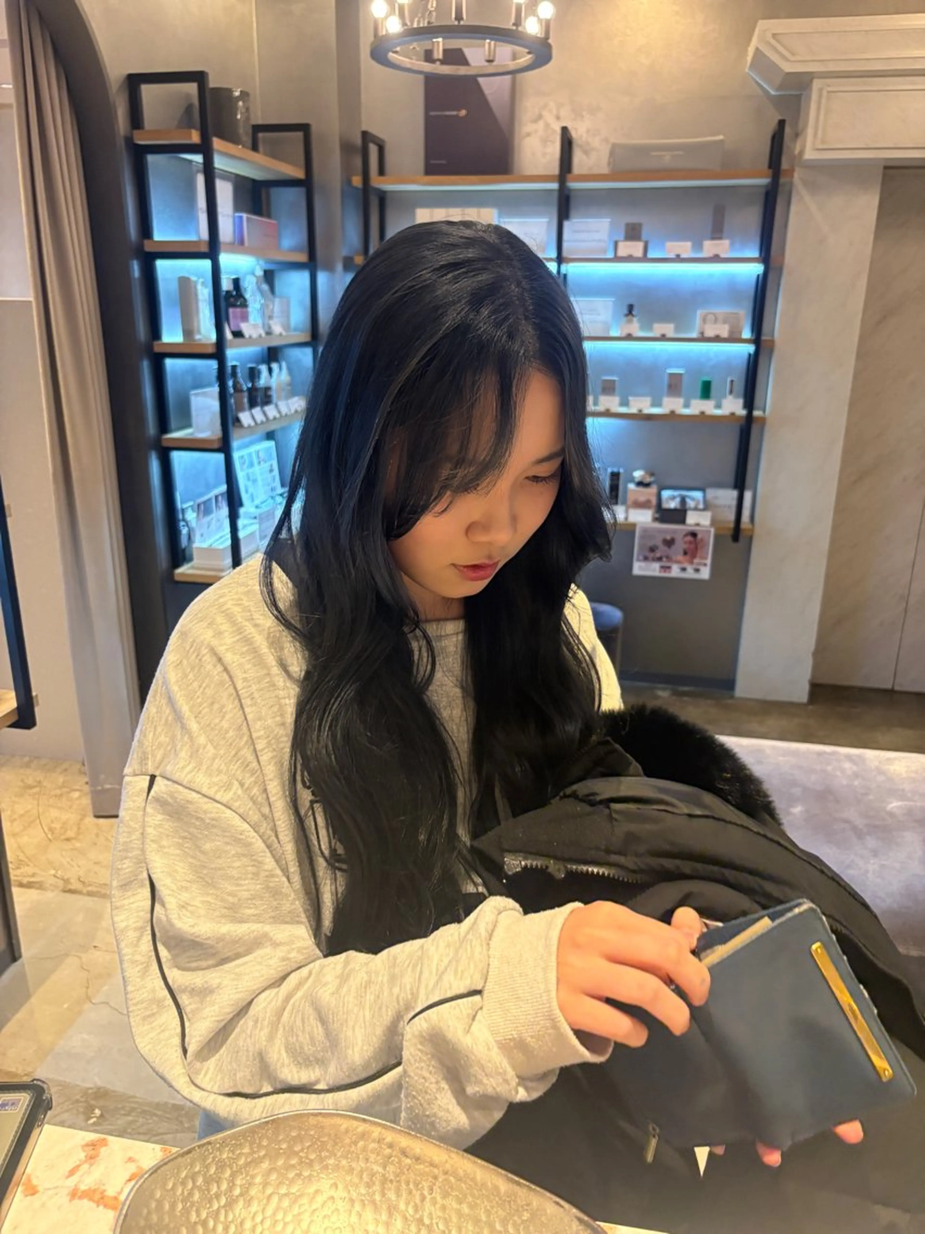 ロング カラー ヘアカラー Inity心斎橋/ クルミのヘアスタイル