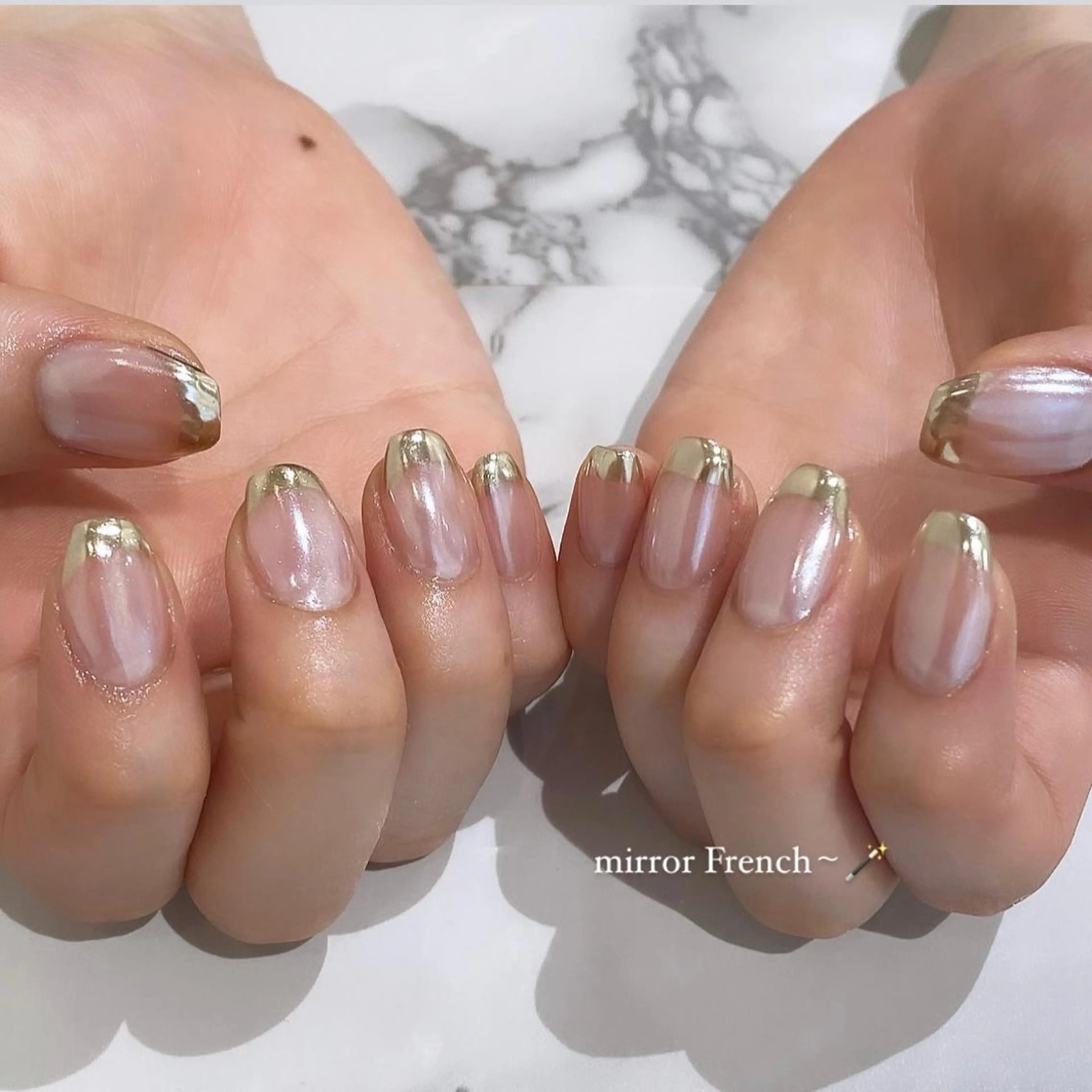 ネイル フレンチネイル ミラーネイル PLATINUM   DOLL【プラチナムドール】所属・ひろこ eyelist🎀のマツエク・マツパデザイン