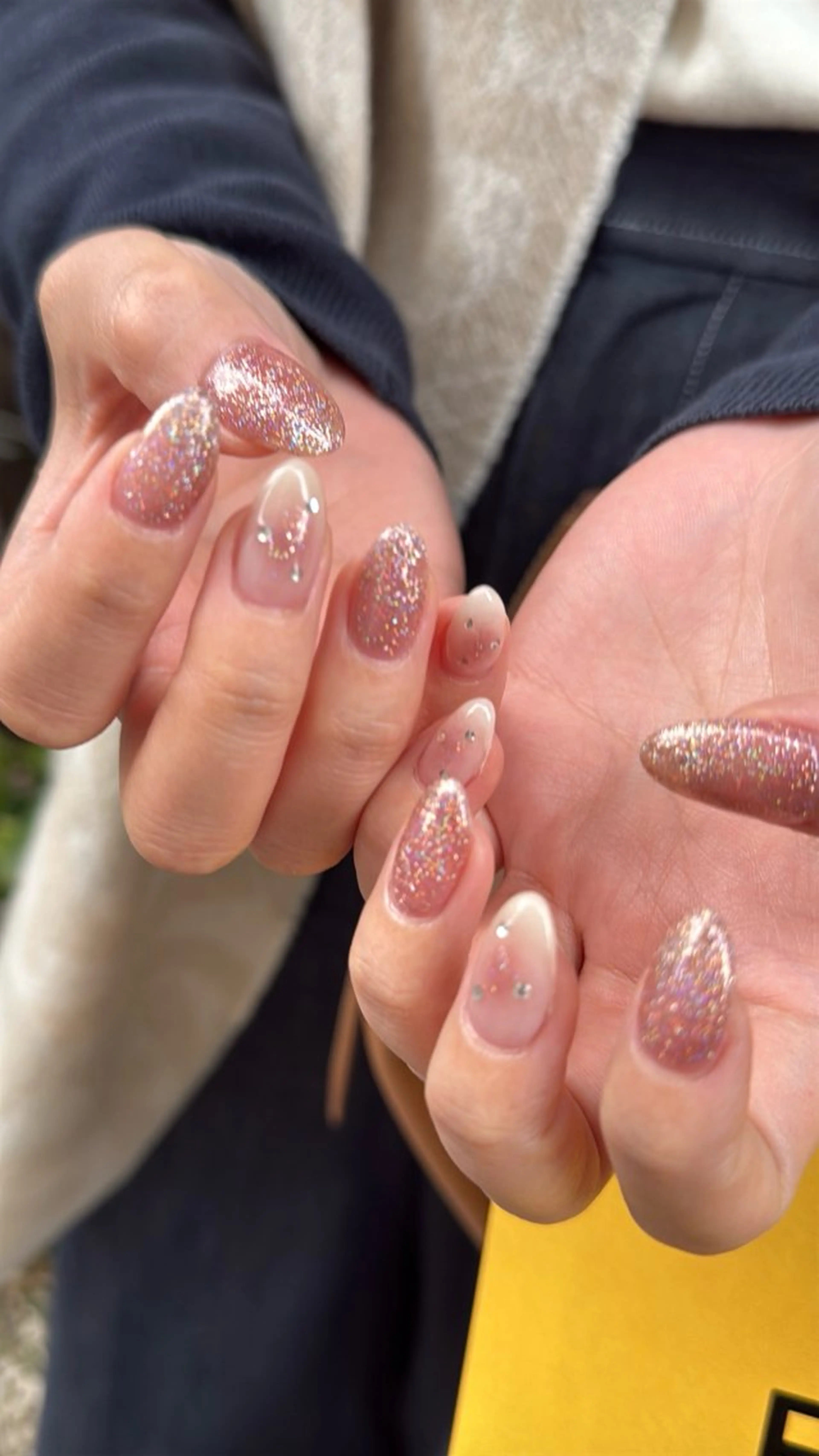 ネイル フラッシュネイル フラッシュマグ フットネイル フレンチネイル 韓国ネイル ハンドネイル SAKU  nail[サクネイル]所属・SAKU nail 作島茜のネイルデザイン