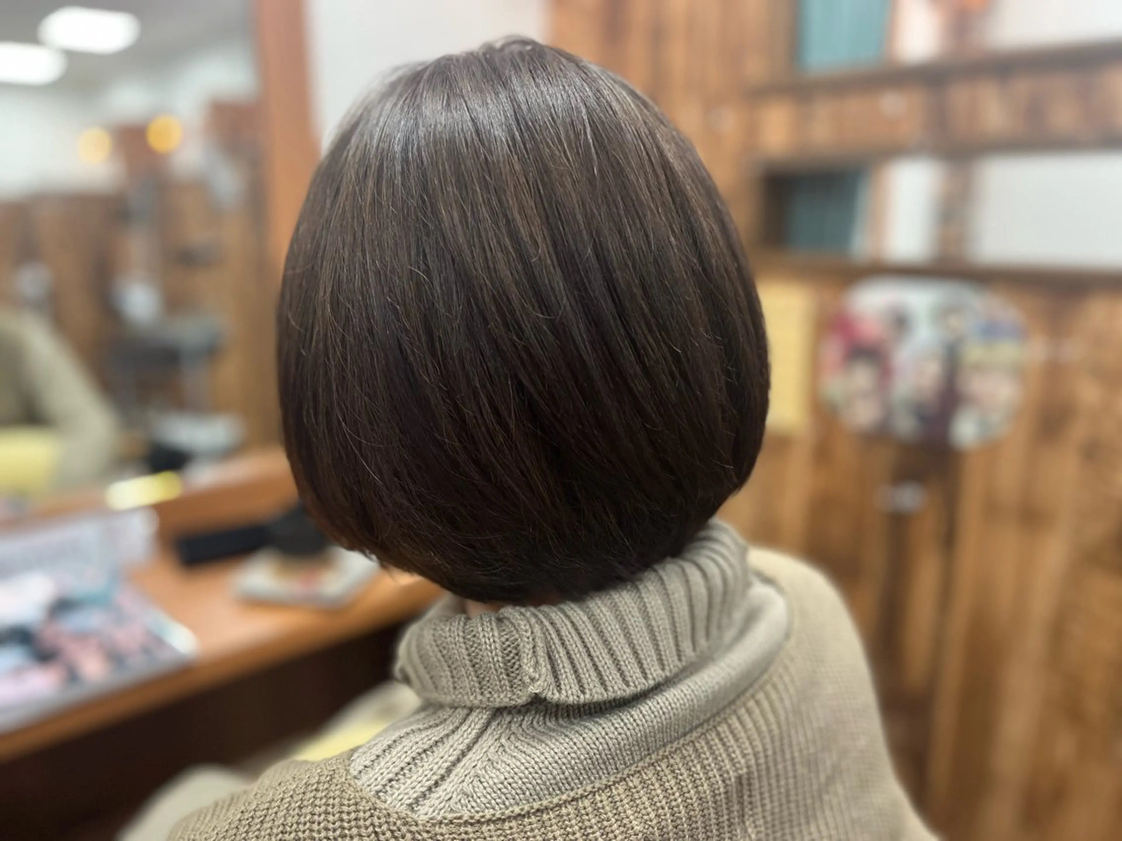 ショート カラー 佐々木 美希のヘアスタイル