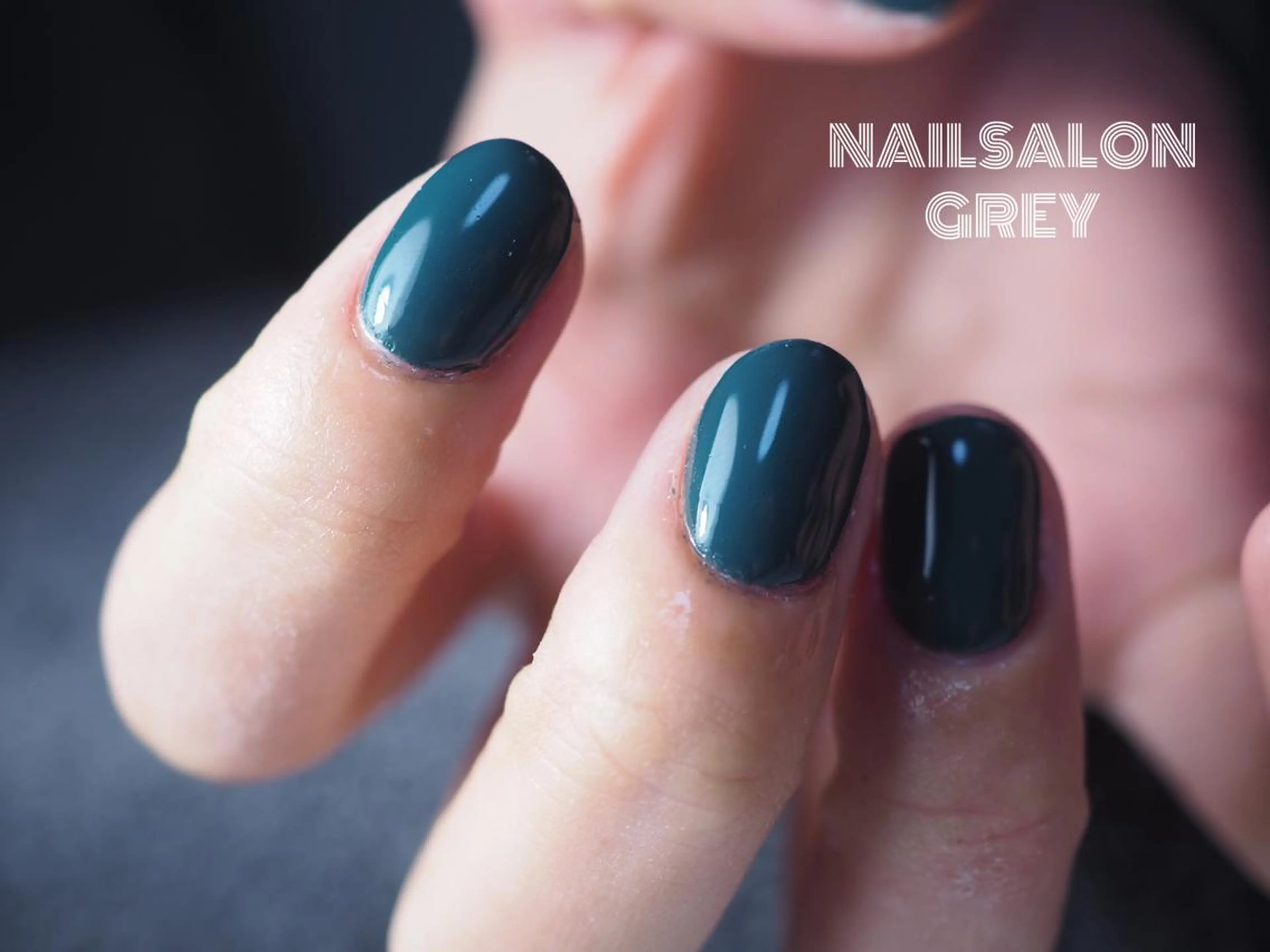 ネイル 【GREY】 TAIRAのネイルデザイン