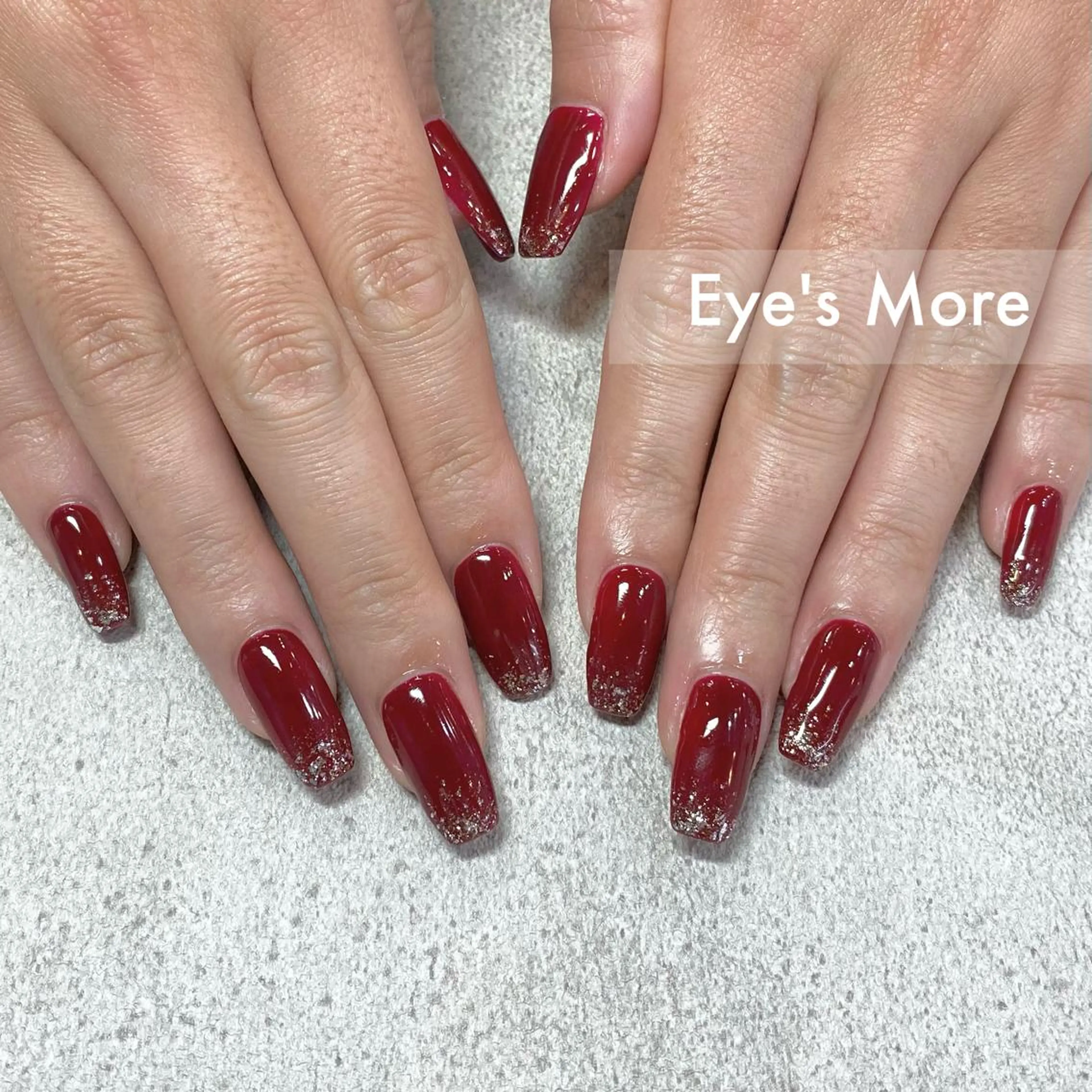 ネイル Eye's More Ochiaiのネイルデザイン