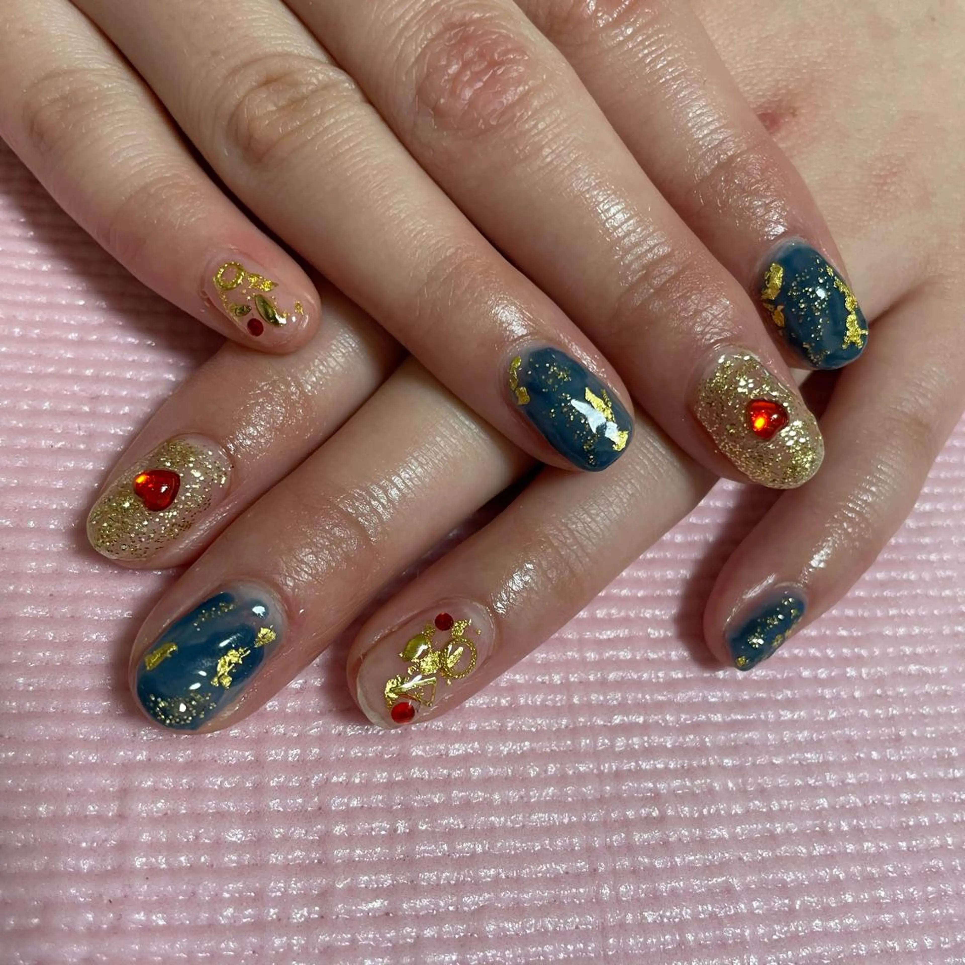 ネイル ハンドネイル フットネイル nailsalon momoのネイルデザイン
