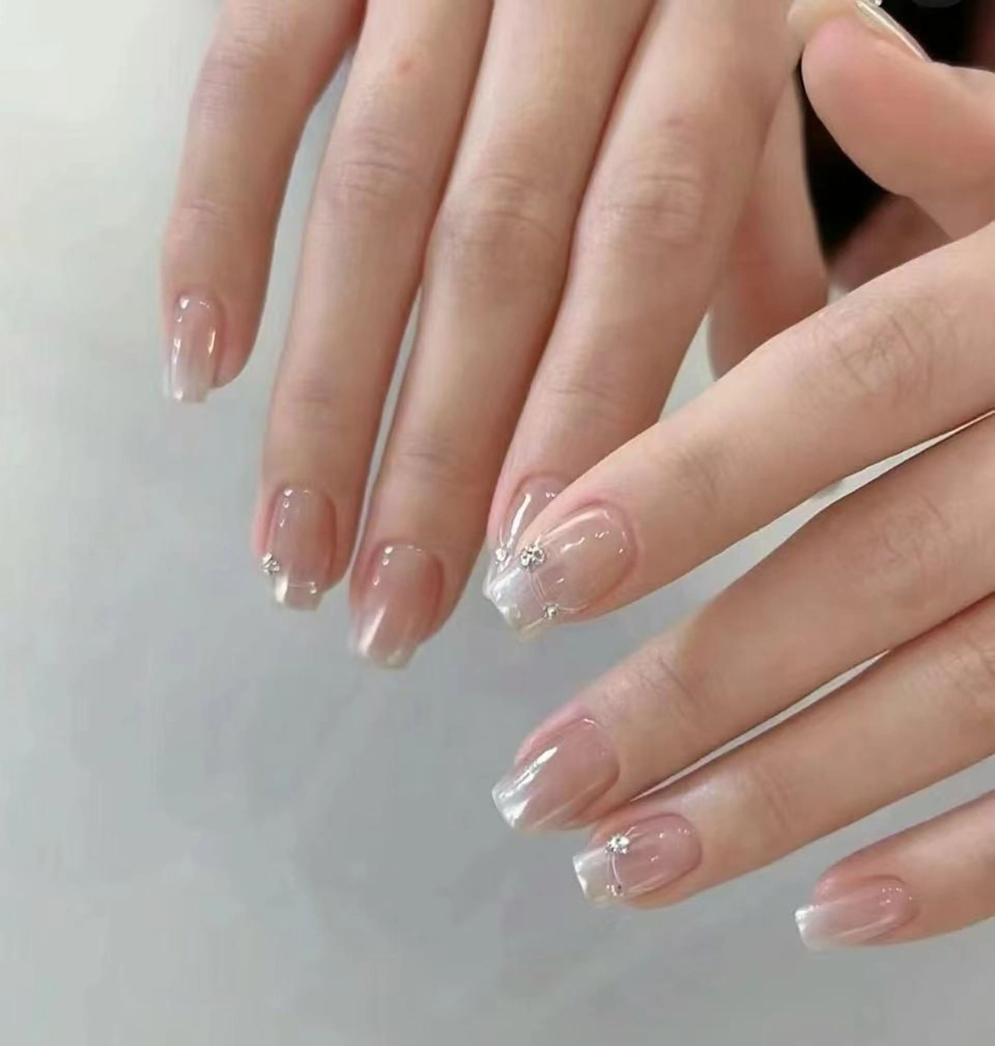 ネイル フラワーネイル フレンチネイル ジェルネイル ガラスフレンチ ハート ハンドネイル Oomiya 服部のネイルデザイン