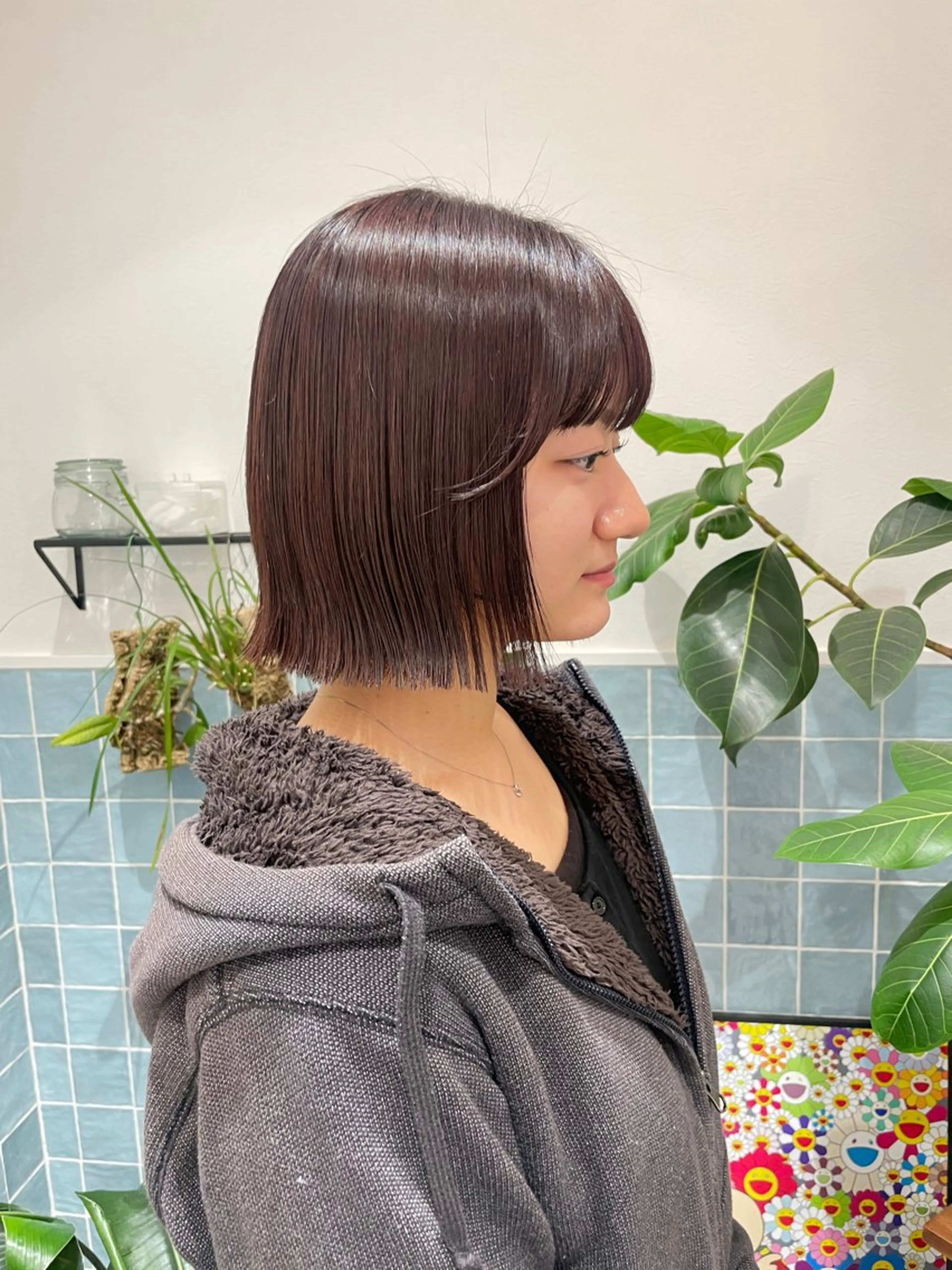 ショート カラー 切りっぱなしボブ ブラウンカラー ラベンダーカラー ラベンダーブラウン ボブ カット 🕊髪質改善 ストレート🕊まいのヘアスタイル