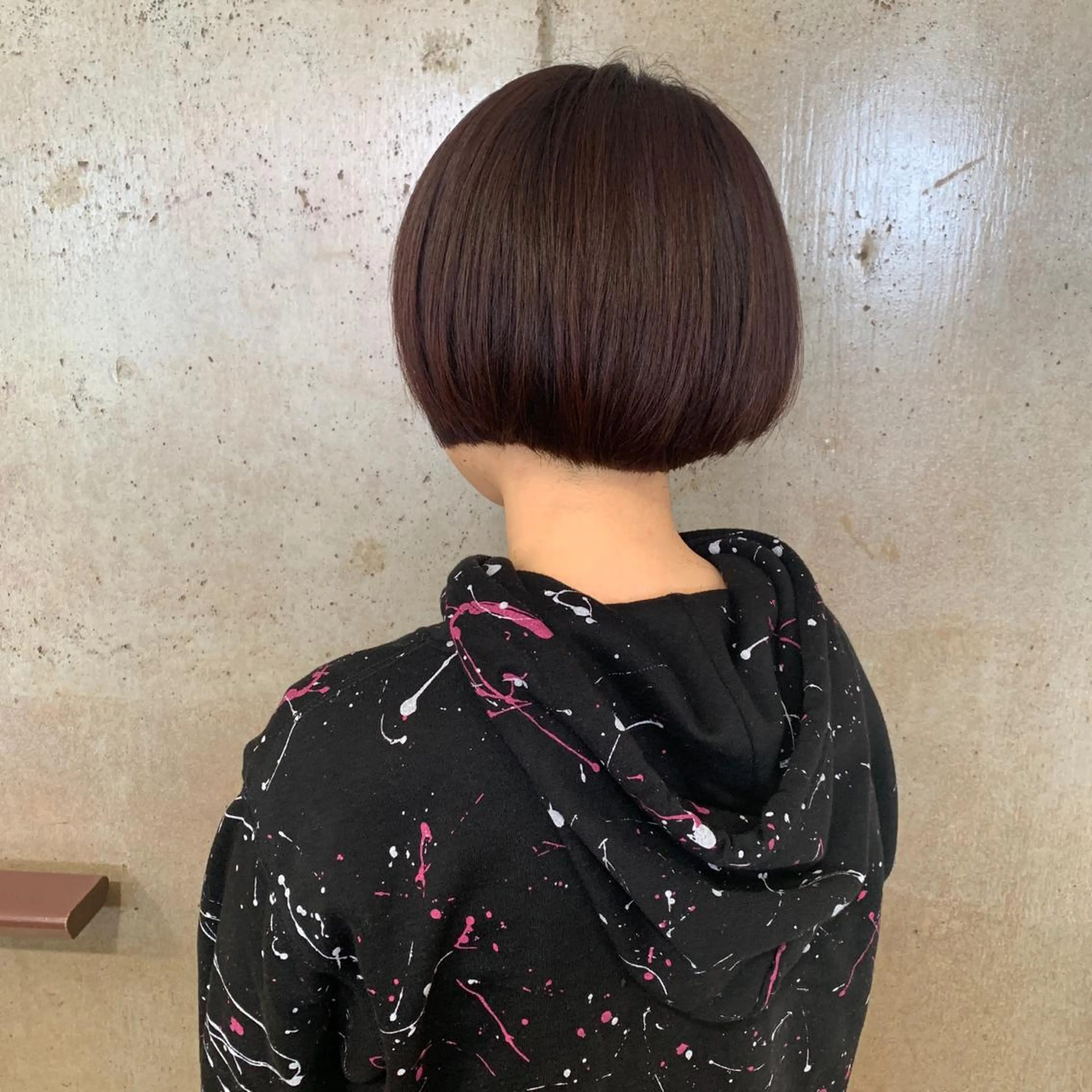 ショート カラー 二宮 早智子のヘアスタイル