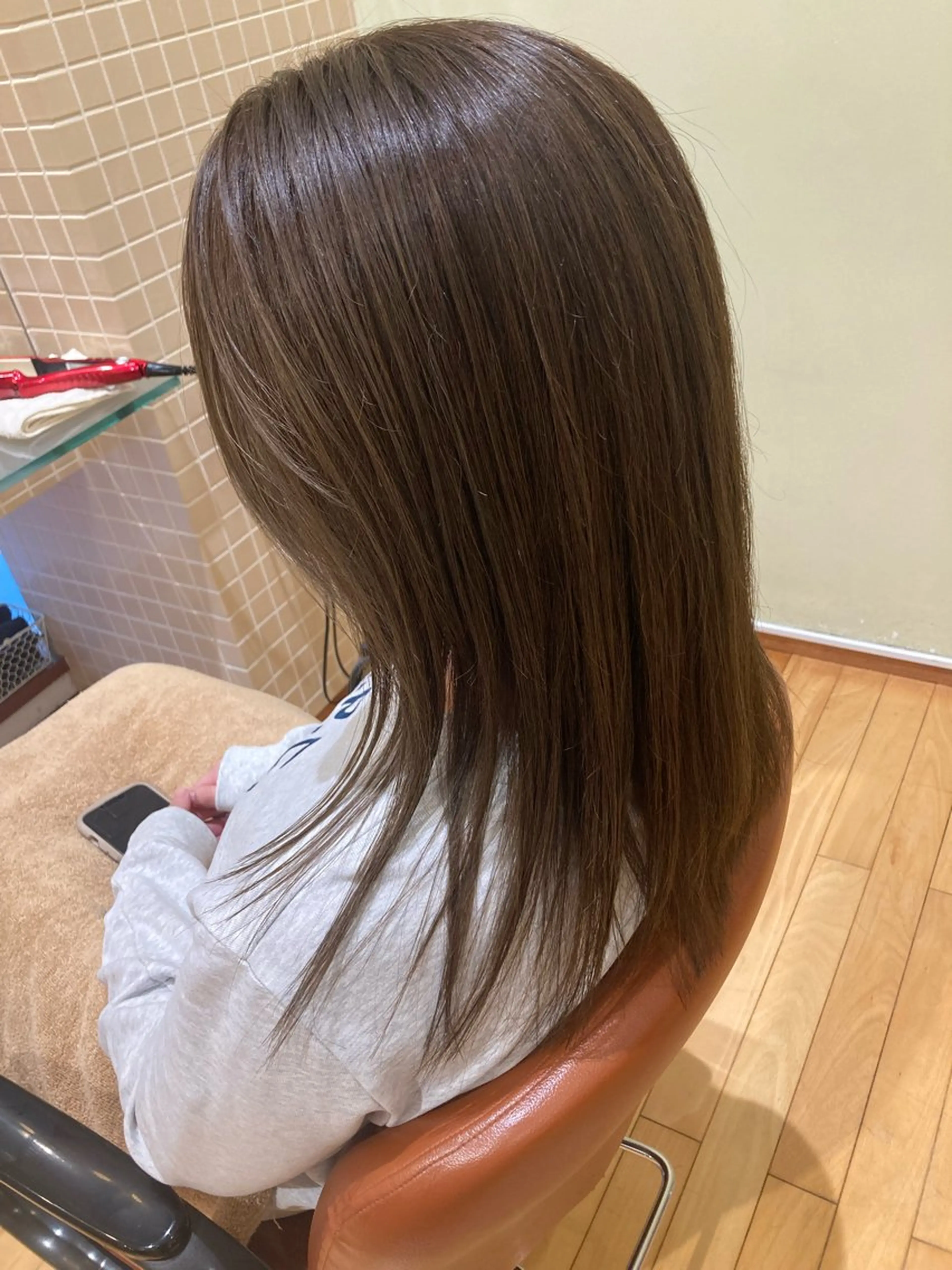 セミロング PIERO eMe所属・ピエロエメ 咲のヘアスタイル