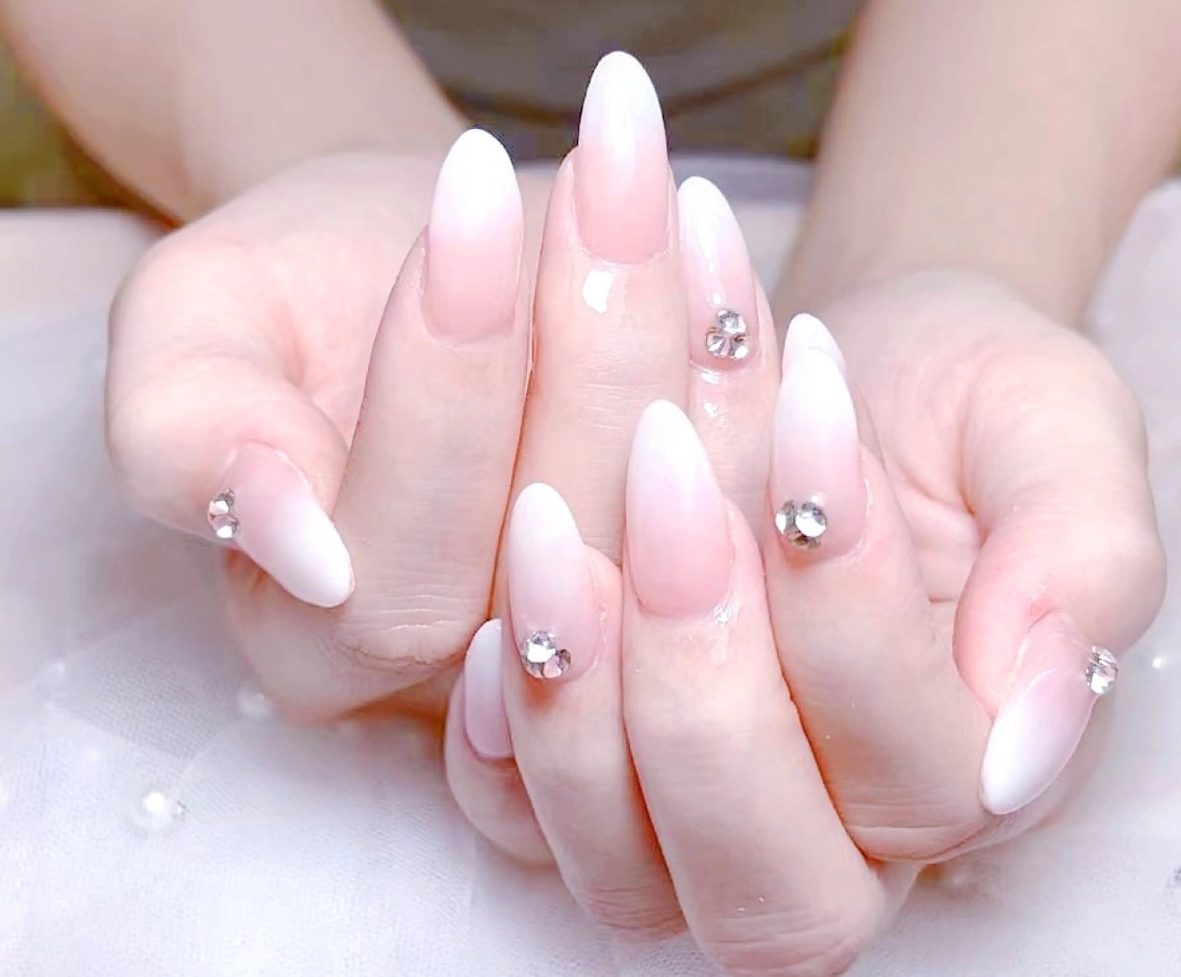 ネイル 鈴木 彩星のネイルデザイン