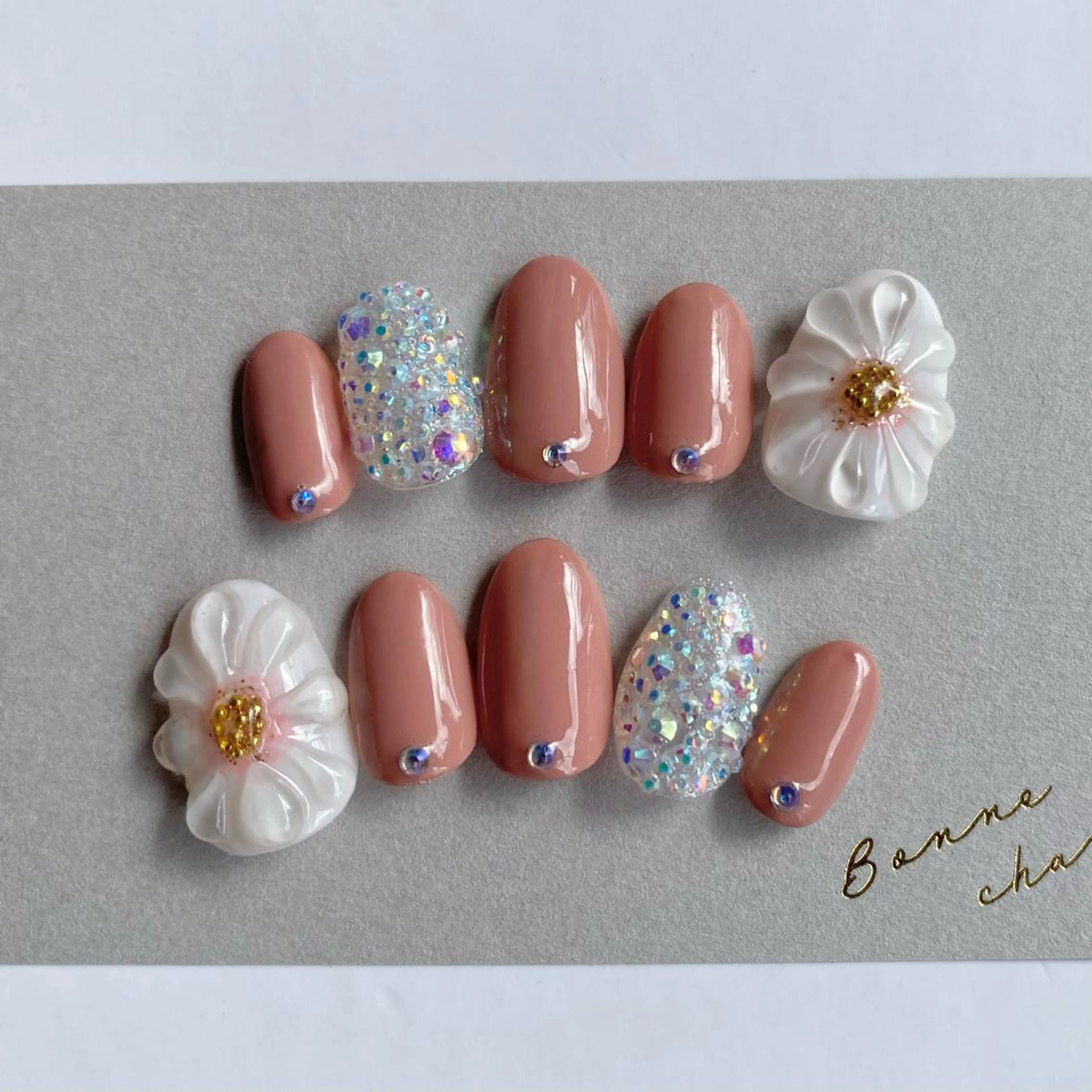 MUSE koshikawaのネイルデザイン