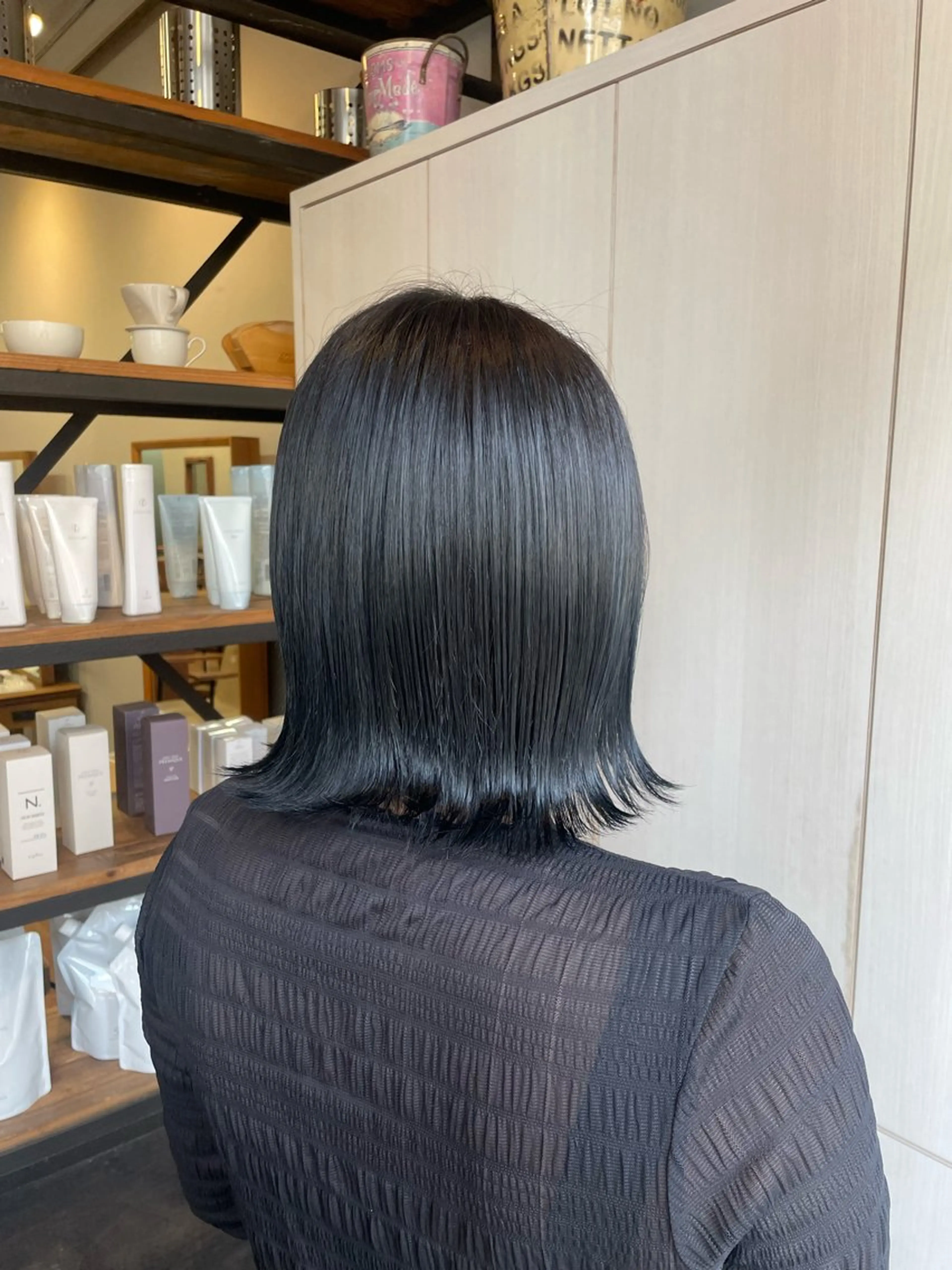 ミディアム オオシマ ミユのヘアスタイル