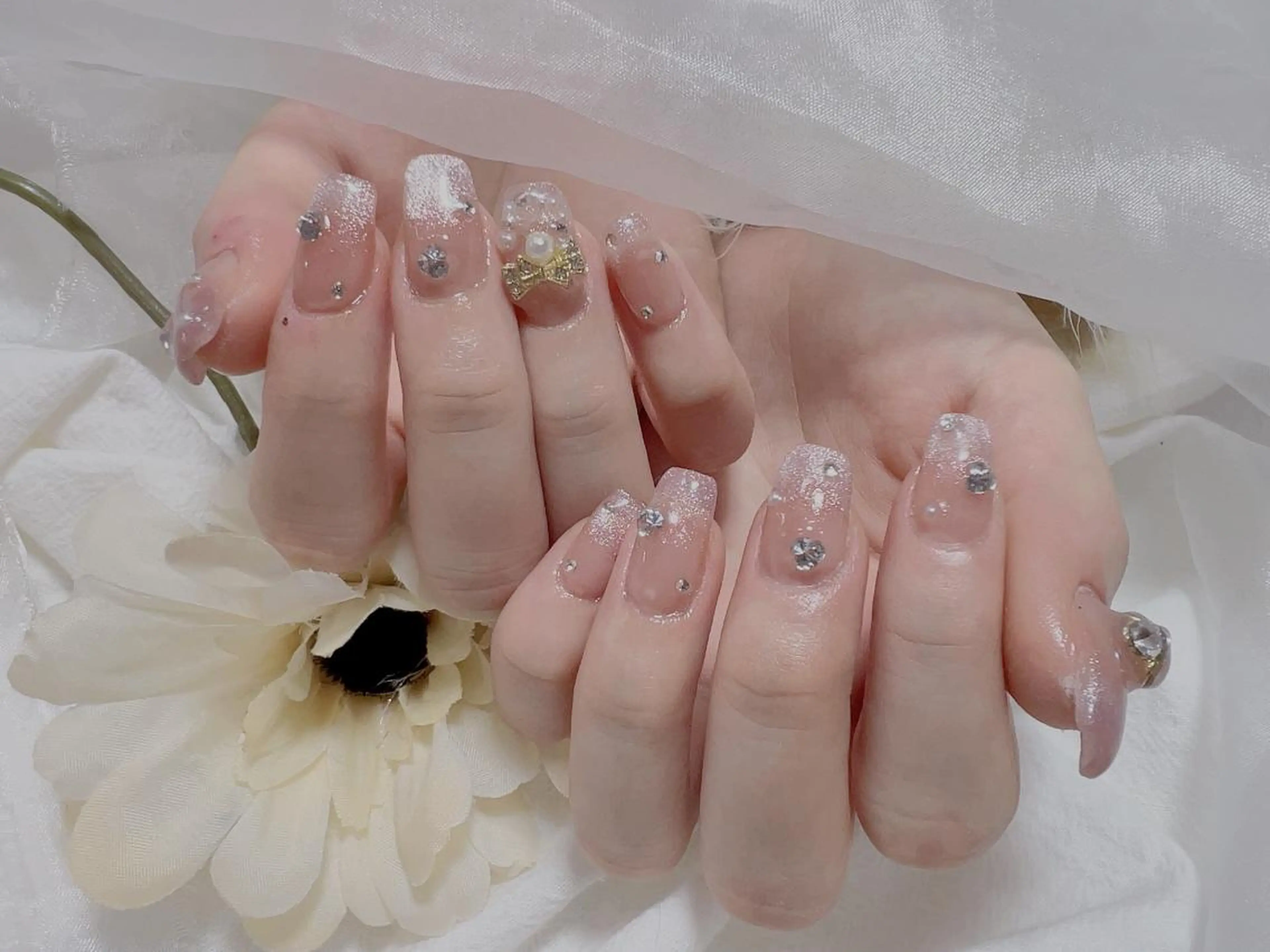 ネイル ハンドネイル VIVIAN リサのネイルデザイン