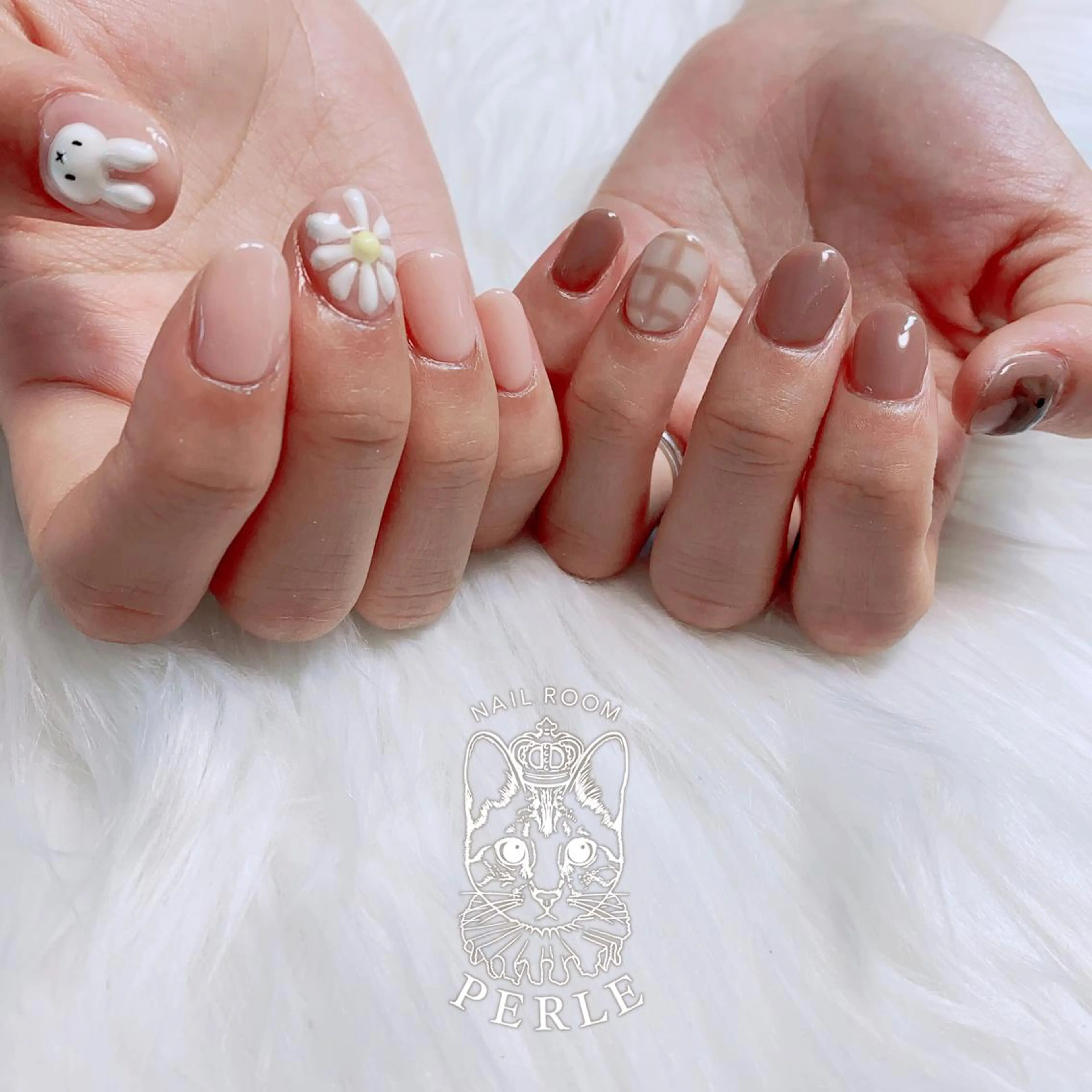 ネイル ハンドネイル nail room Perleのネイルデザイン