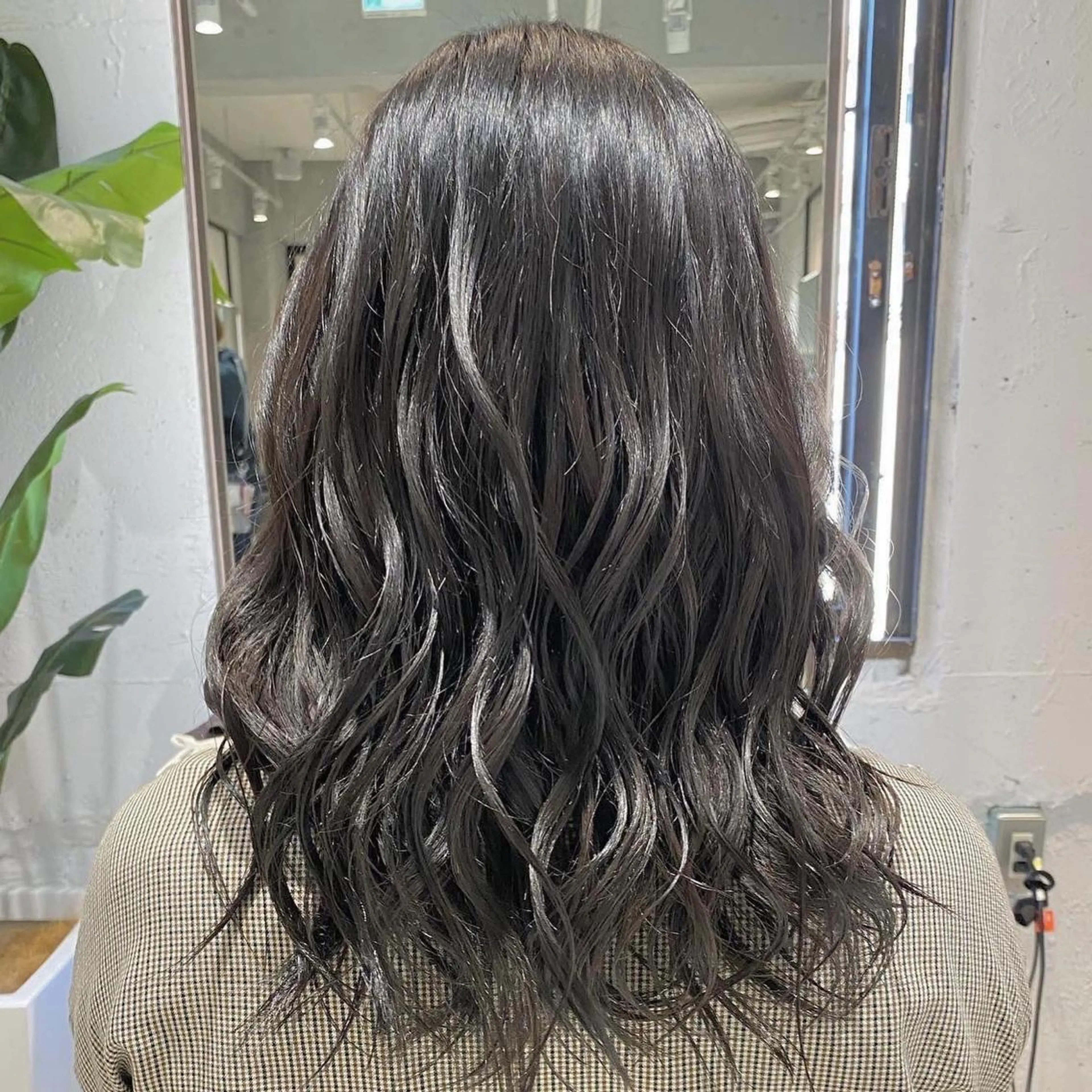 セミロング カラー ヘアカラー トリートメント 髪質改善/縮毛矯正 レイヤー/松川匠のヘアスタイル