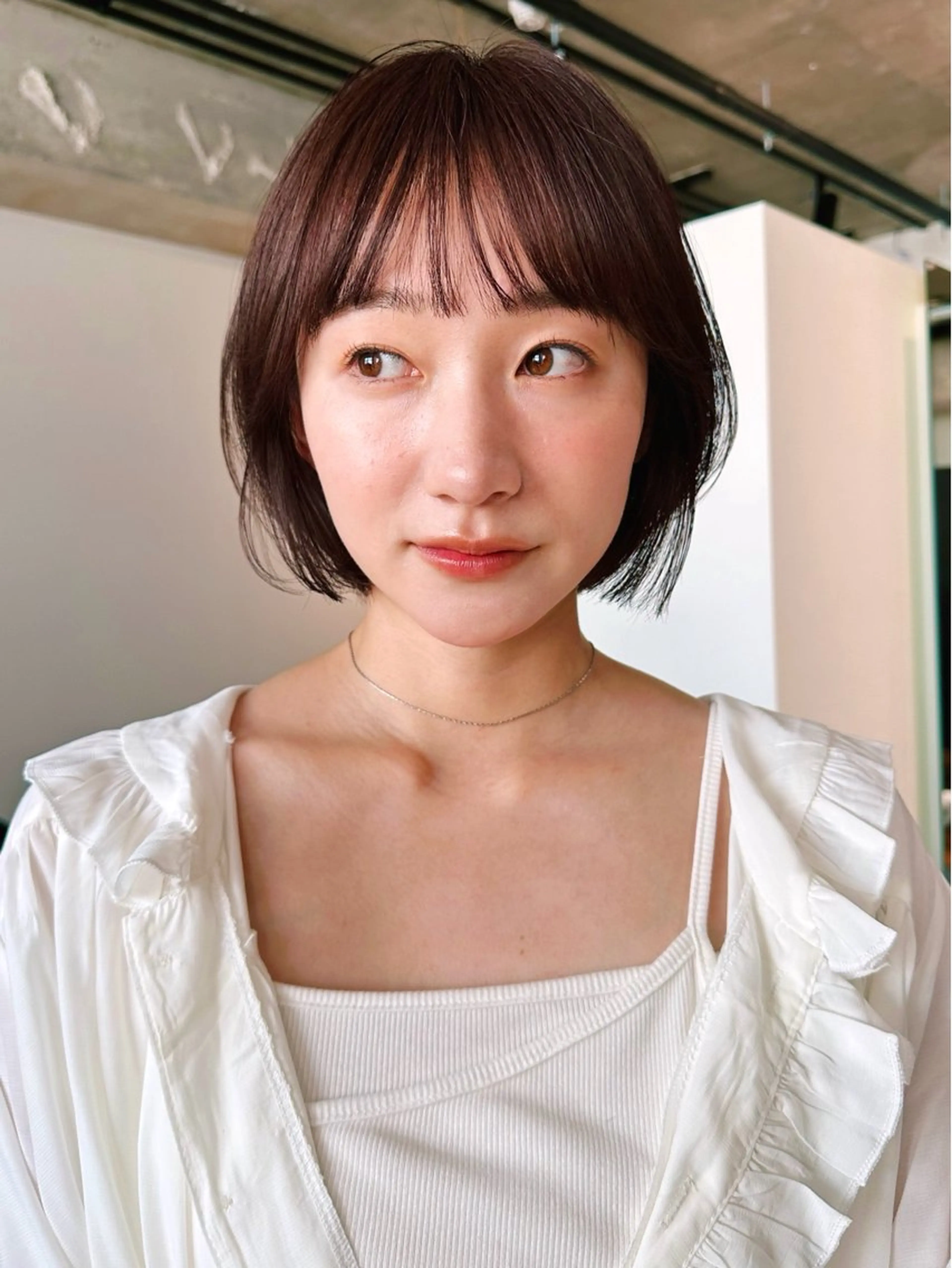 ショート カラー パーマ 🫧小顔×似合わせ× 透明感カラー🫧のヘアスタイル