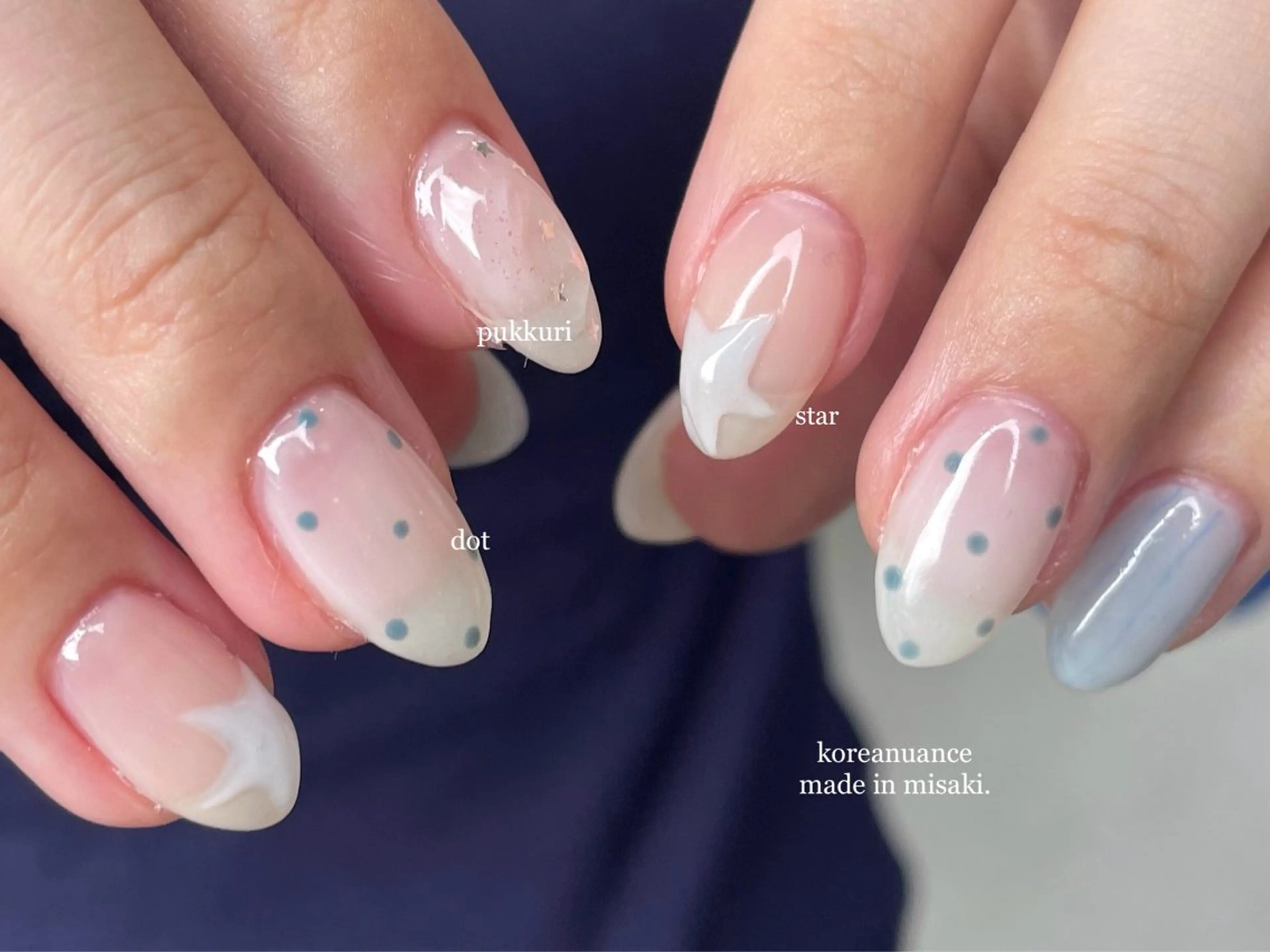 ネイル ブルー ミラーネイル ハンドネイル 🤍One MISAKI🤍のネイルデザイン