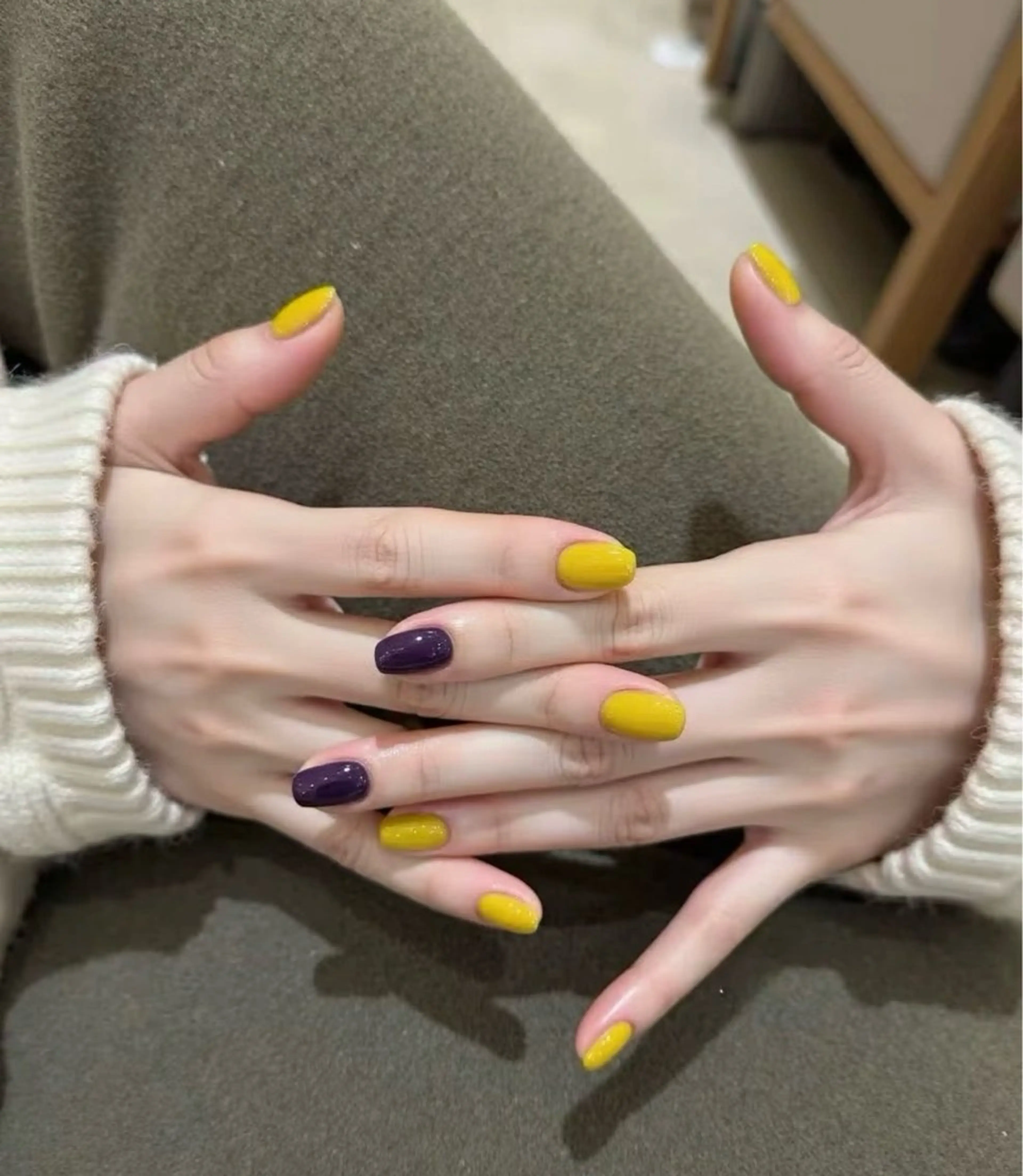 【ハンド】ワンカラー&ラメグラ💫 ￥3500の写真