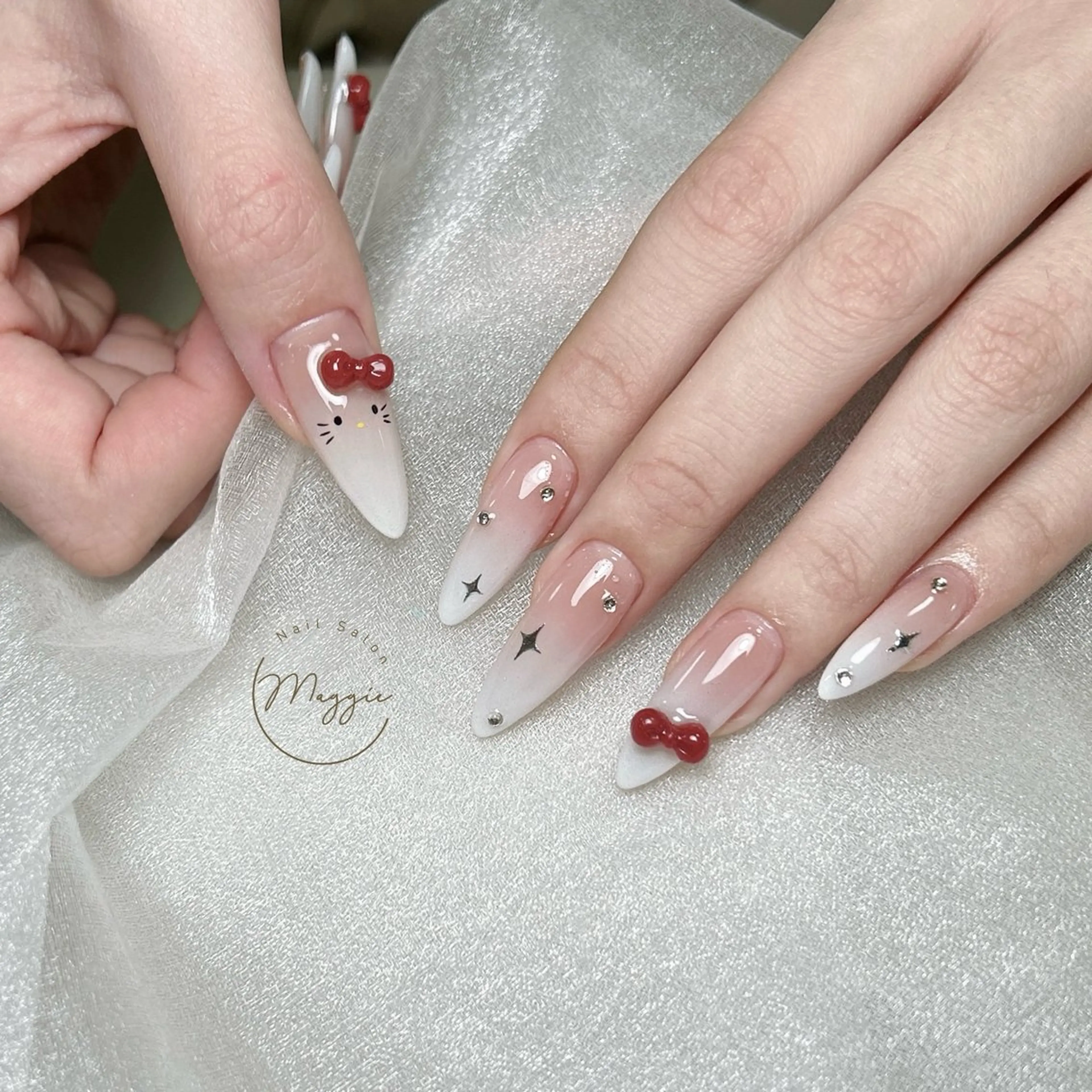 ネイル Maggie Nail🦩のネイルデザイン