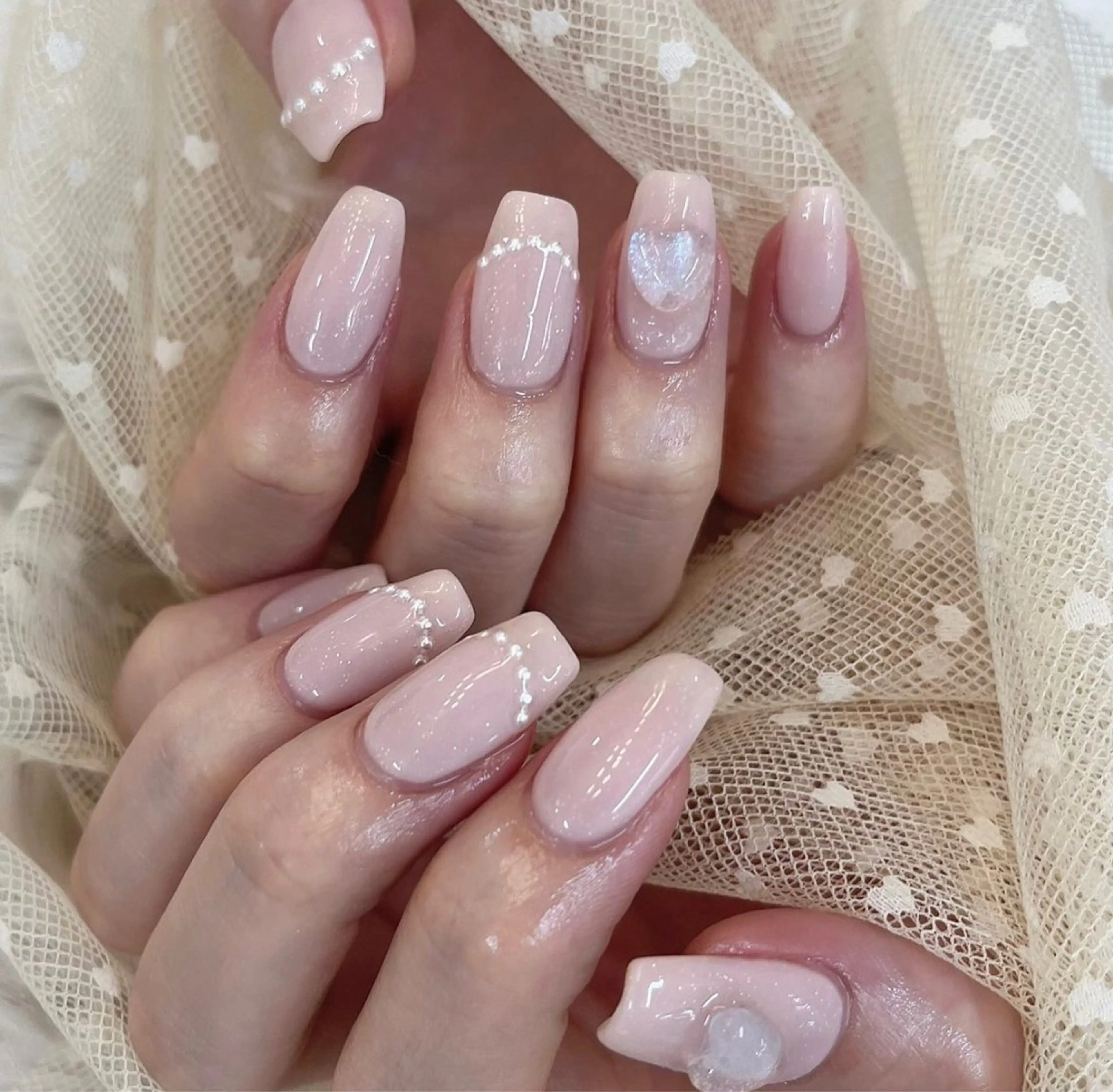 ネイル Miouミオン ネイルサロンのネイルデザイン