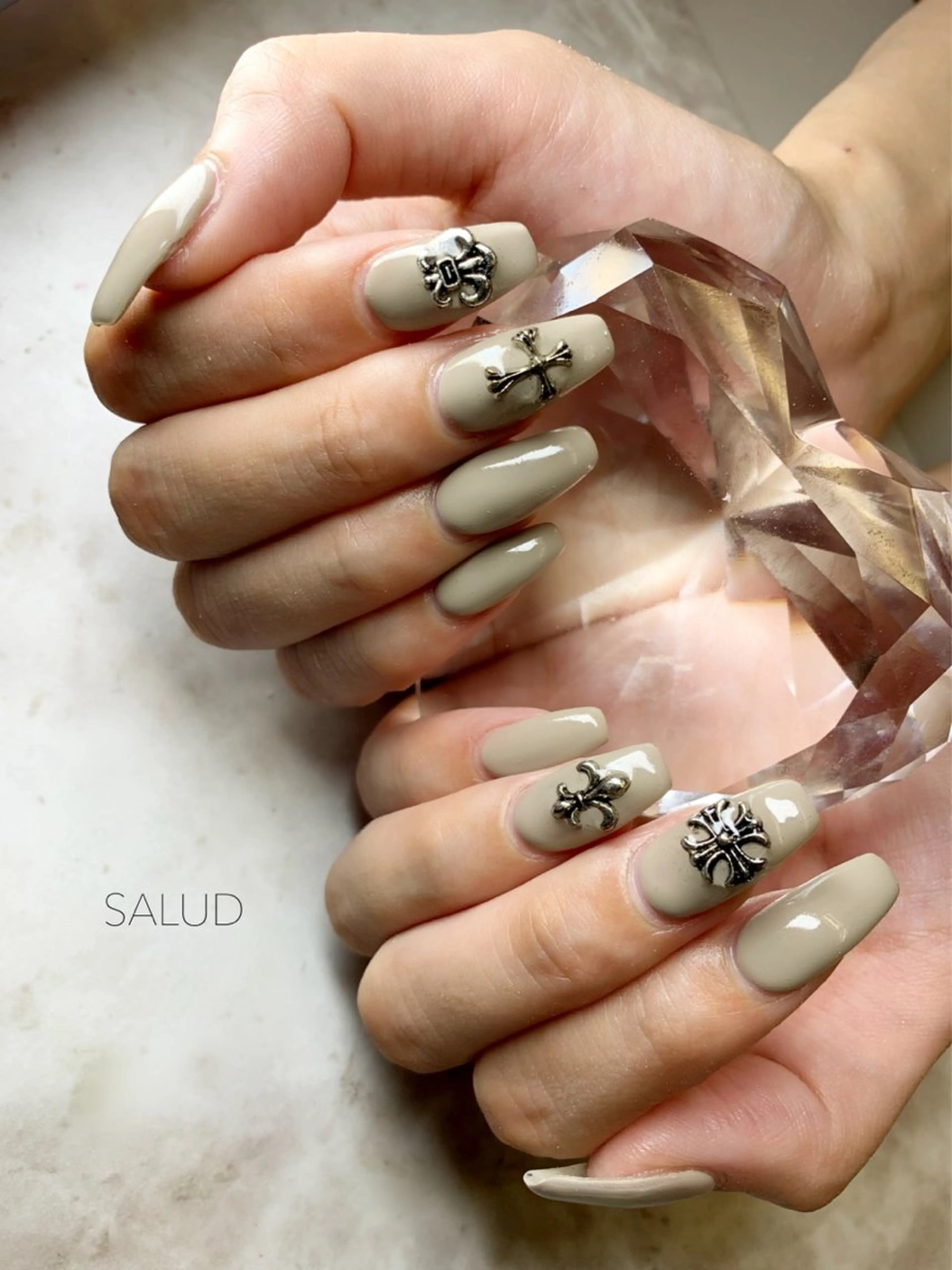 ネイル ハンドネイル Nail Salon SALUDのネイルデザイン