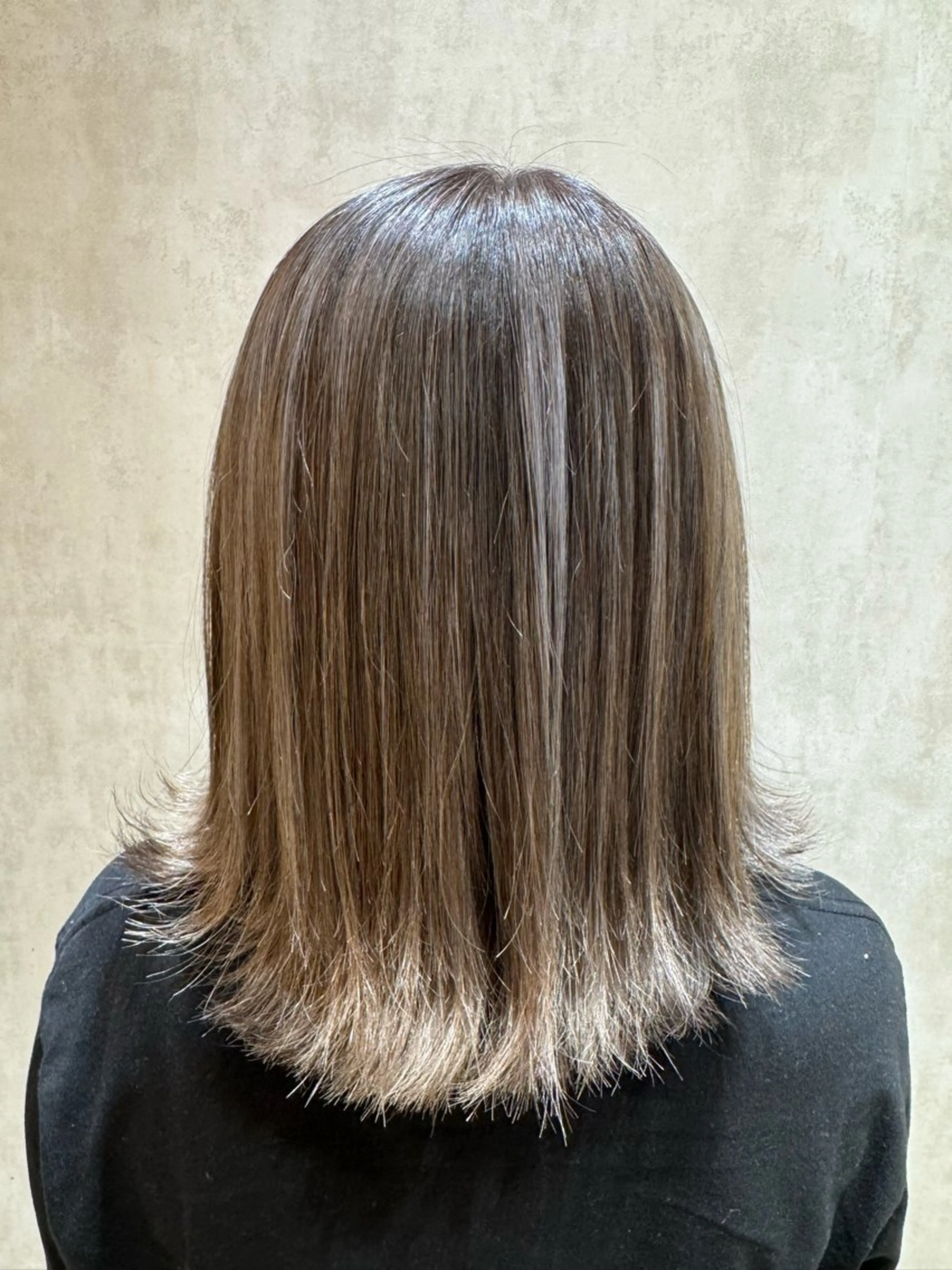 カラー 高須 翼のヘアスタイル