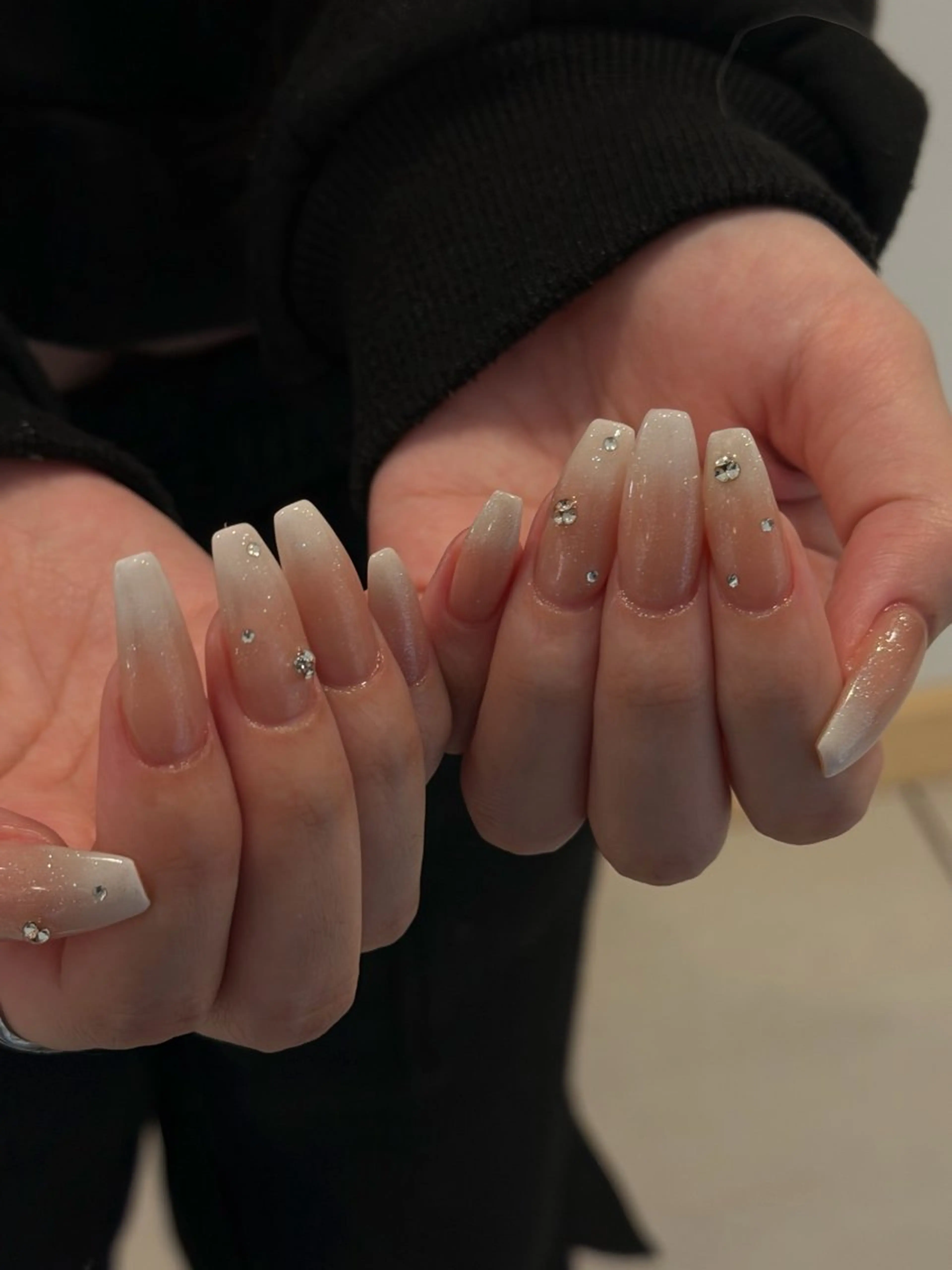 ネイル ハンドネイル femme💫 CARINAのネイルデザイン