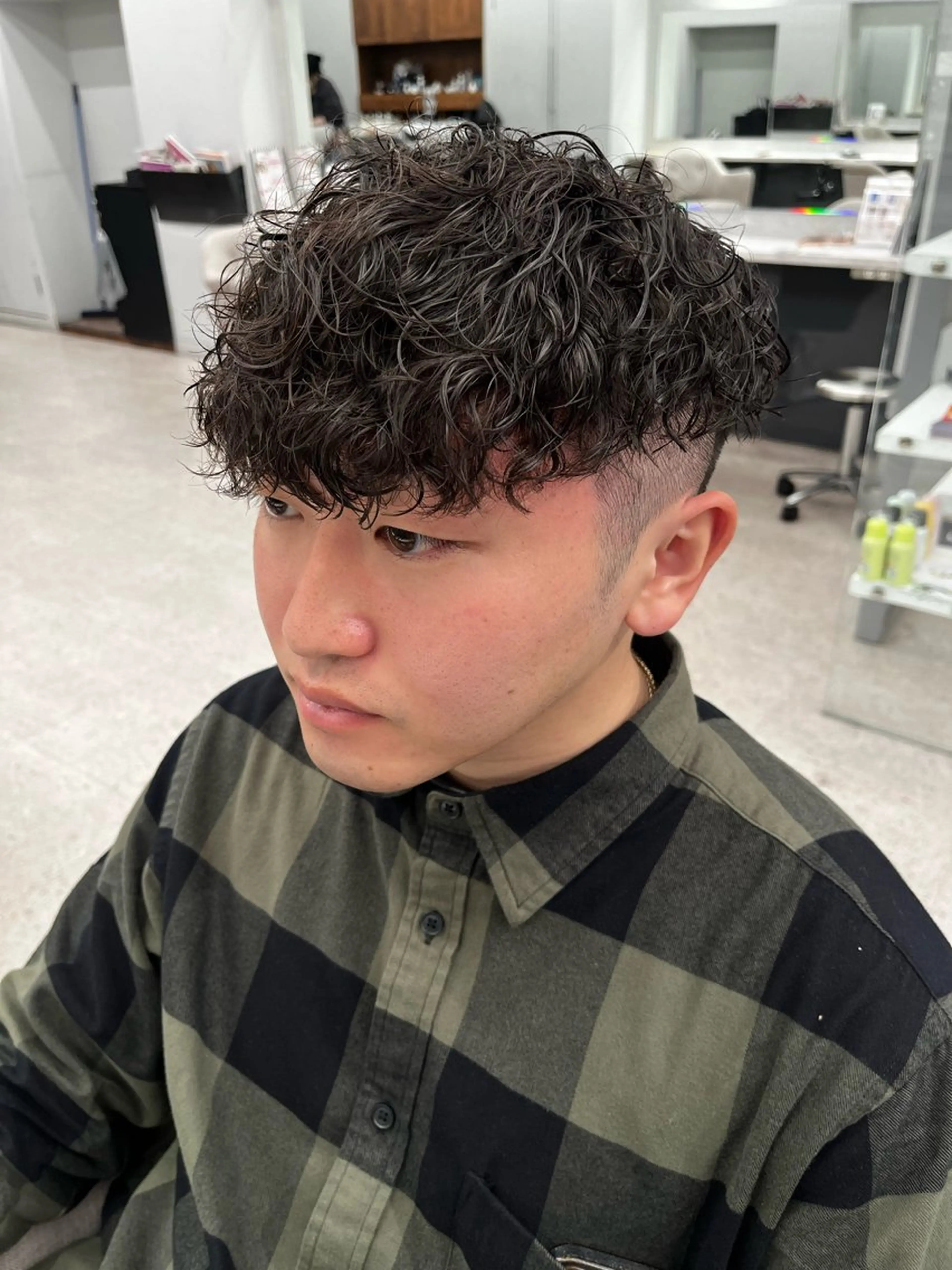 パーマ メンズ スペインカール カット パーマ 🍐シャドウパーマ メンズ特化/守岡🍐のヘアスタイル