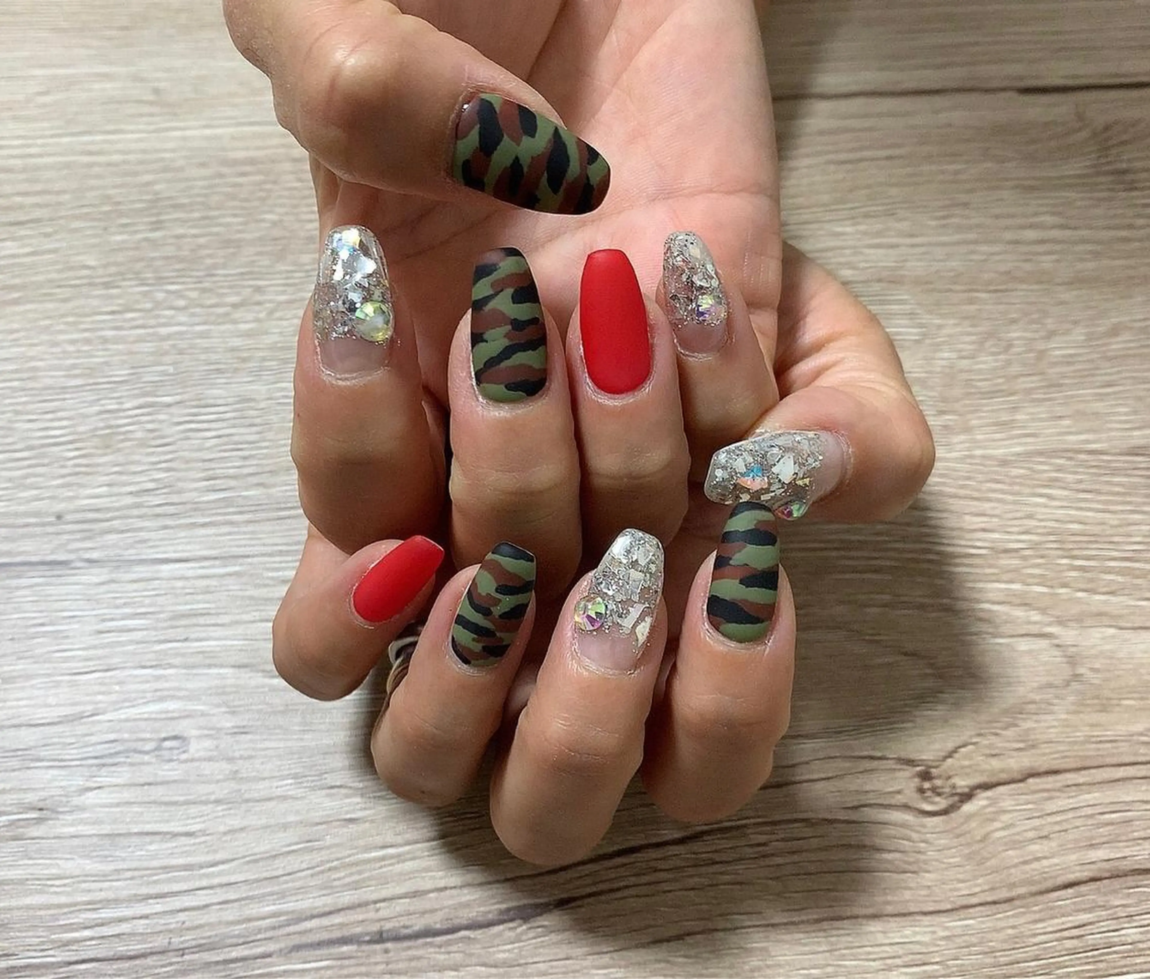 ネイル ハンドネイル MINAMI nailsのネイルデザイン