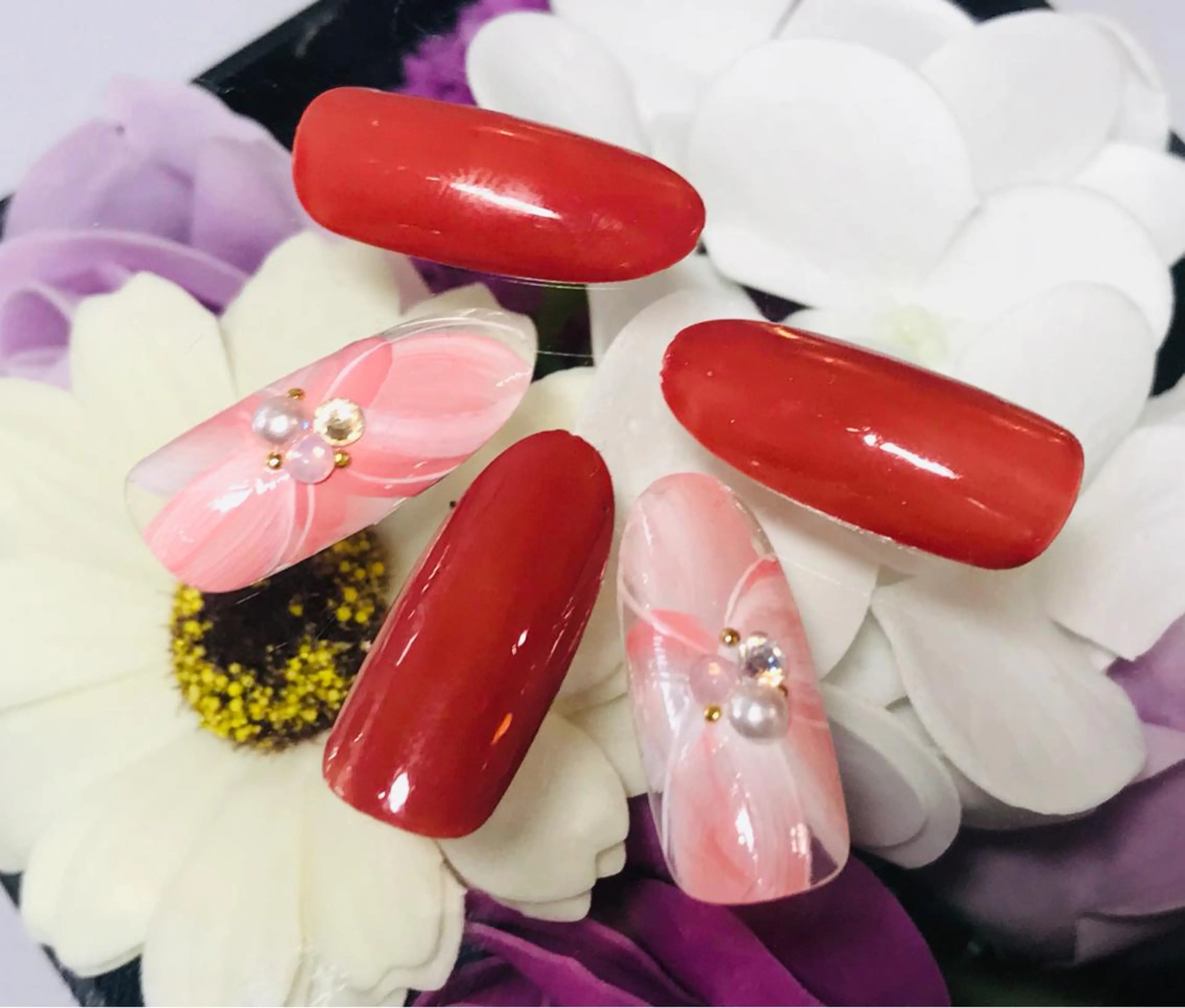 ショート ネイル ピンクブラウン ブラウン クリアネイル フラワーネイル ピンク nail&eye Aoのマツエク・マツパデザイン