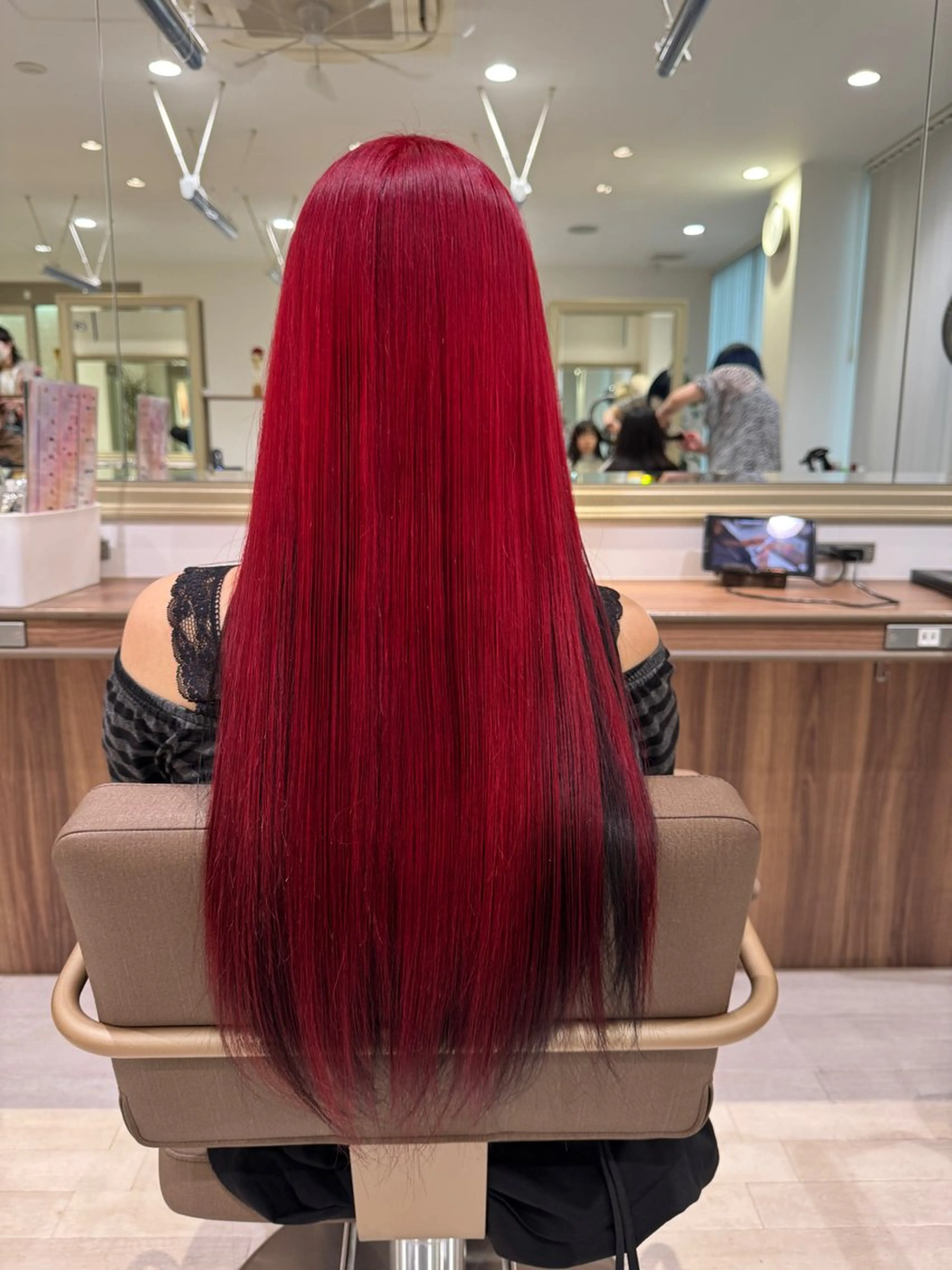 ロング カラー ヘアカラー Re:st所属・Miyavi/カラー ショートボブのヘアスタイル