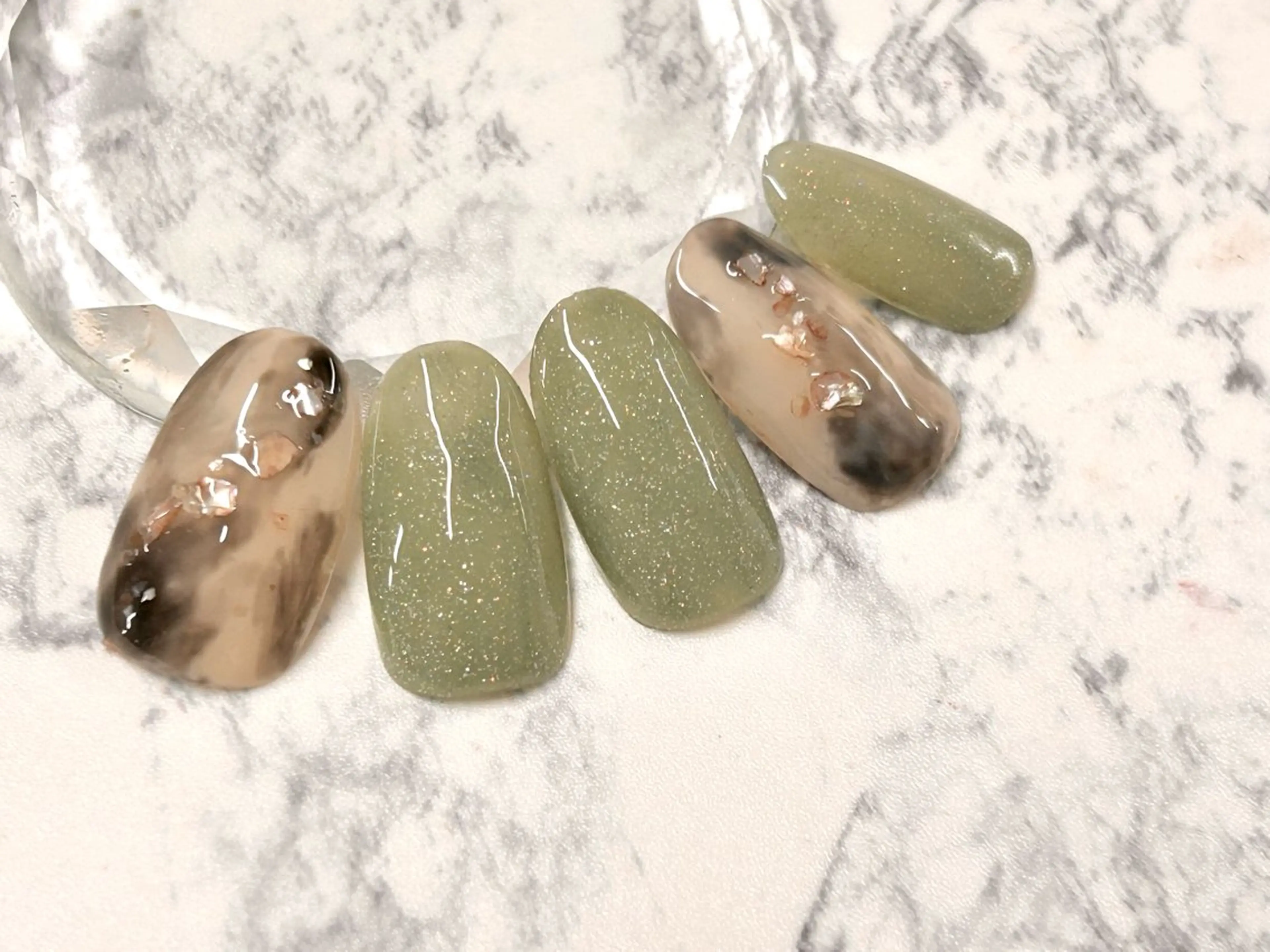 ネイル 杉山 ネイリストのネイルデザイン