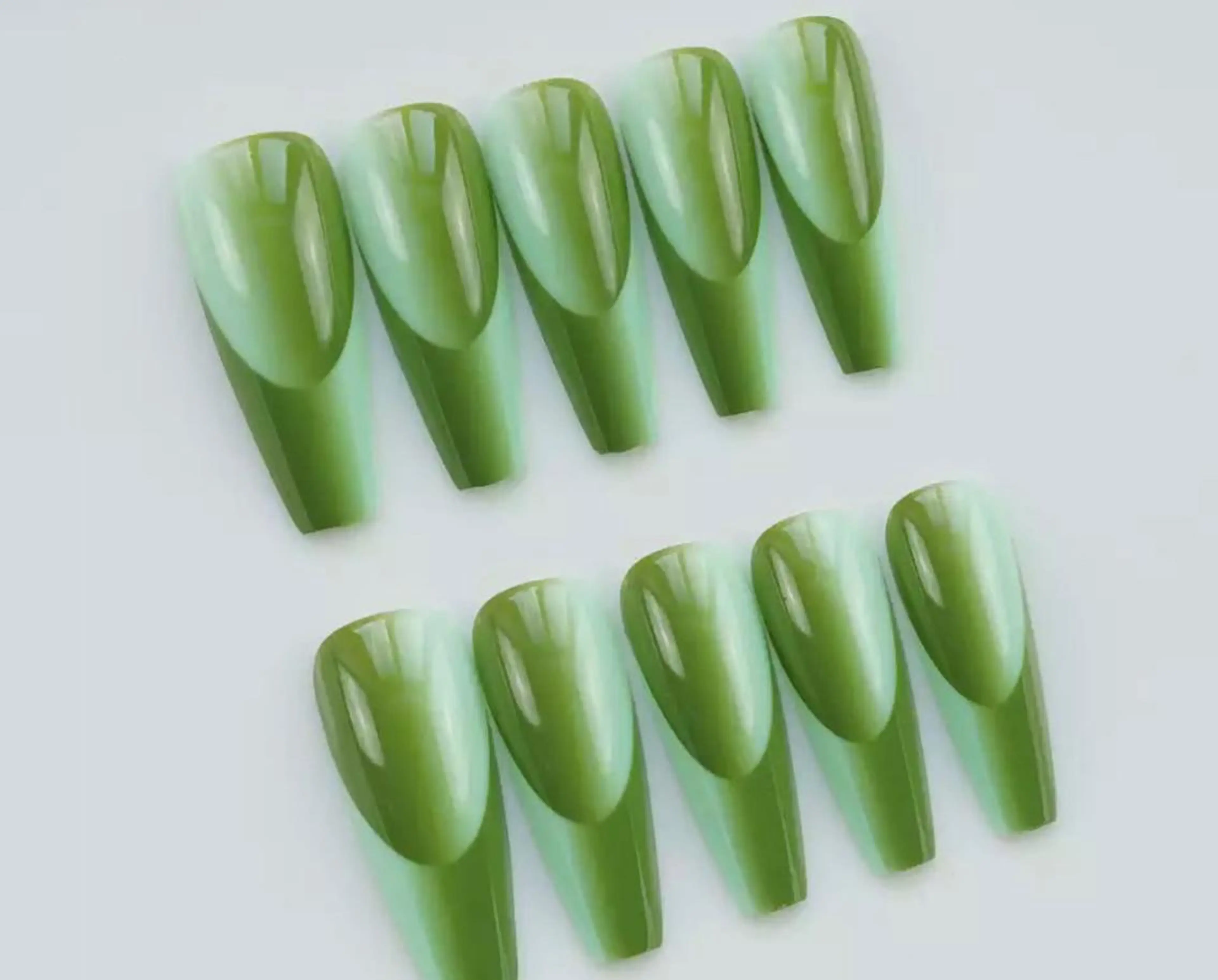 ショート ハンドネイル フットネイル JNA認定講師🌸 RIEのネイルデザイン