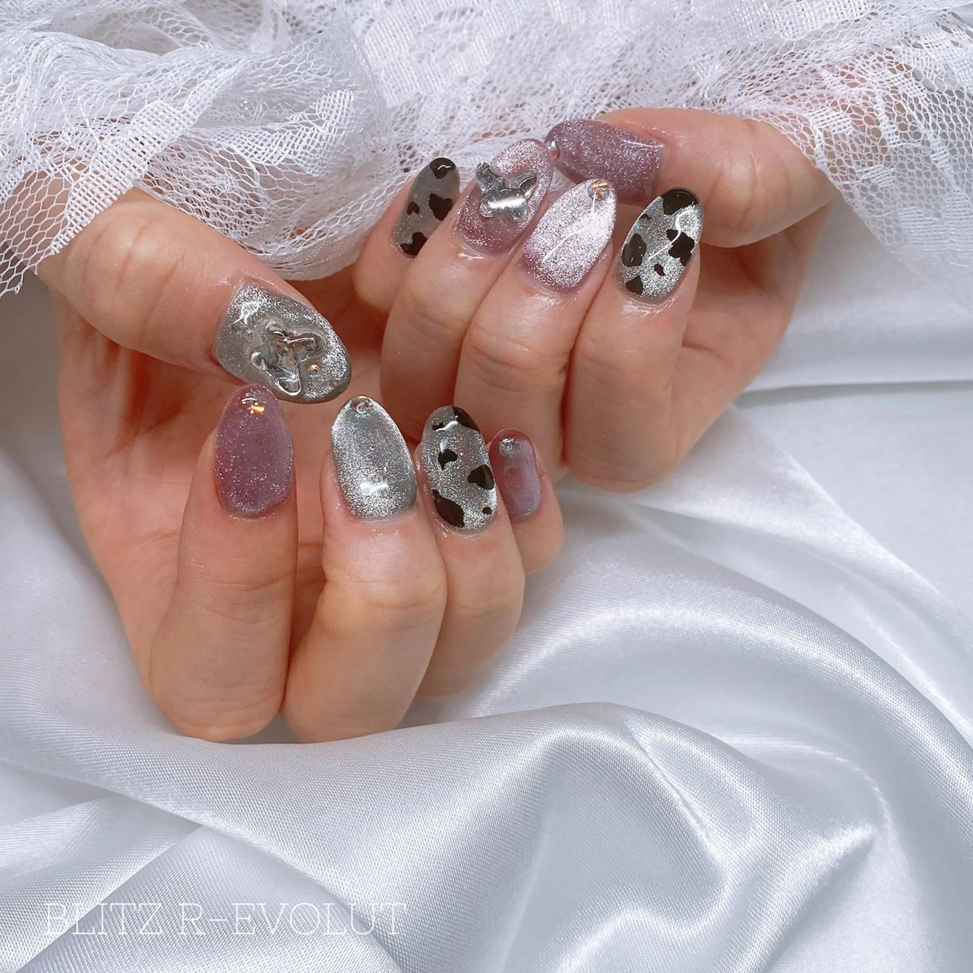 ネイル ☁️BLITZ 🎀笠原雪音🎀のネイルデザイン