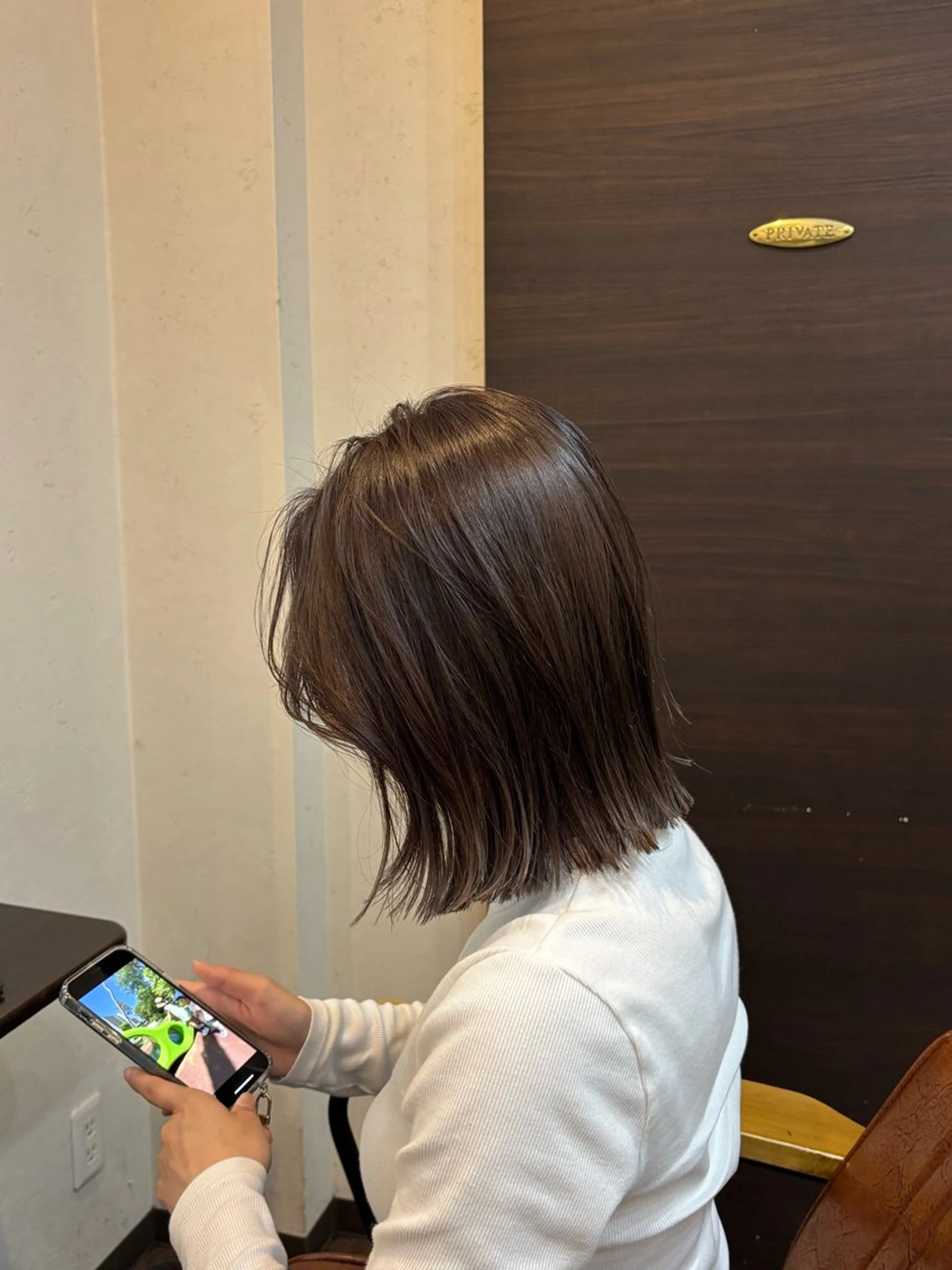 カット+透明感カラー+クイックトリートメントの写真