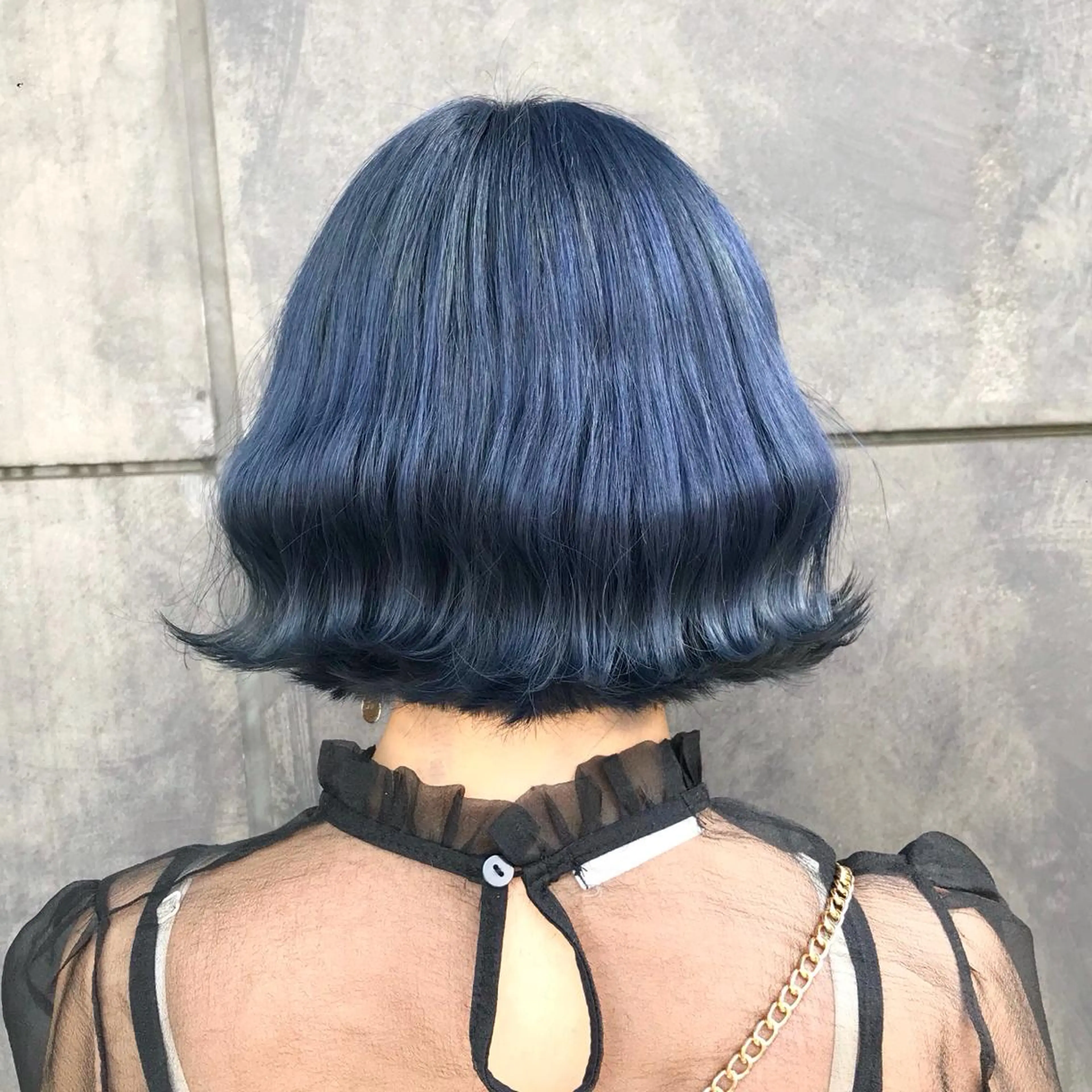 ショート カラー ブリーチ タンバルモリ ムルギョル巻き 韓国風ヘア シースルーバング サロウィン所属・K-POP好き美容師 🇰🇷Kai.Yのヘアスタイル