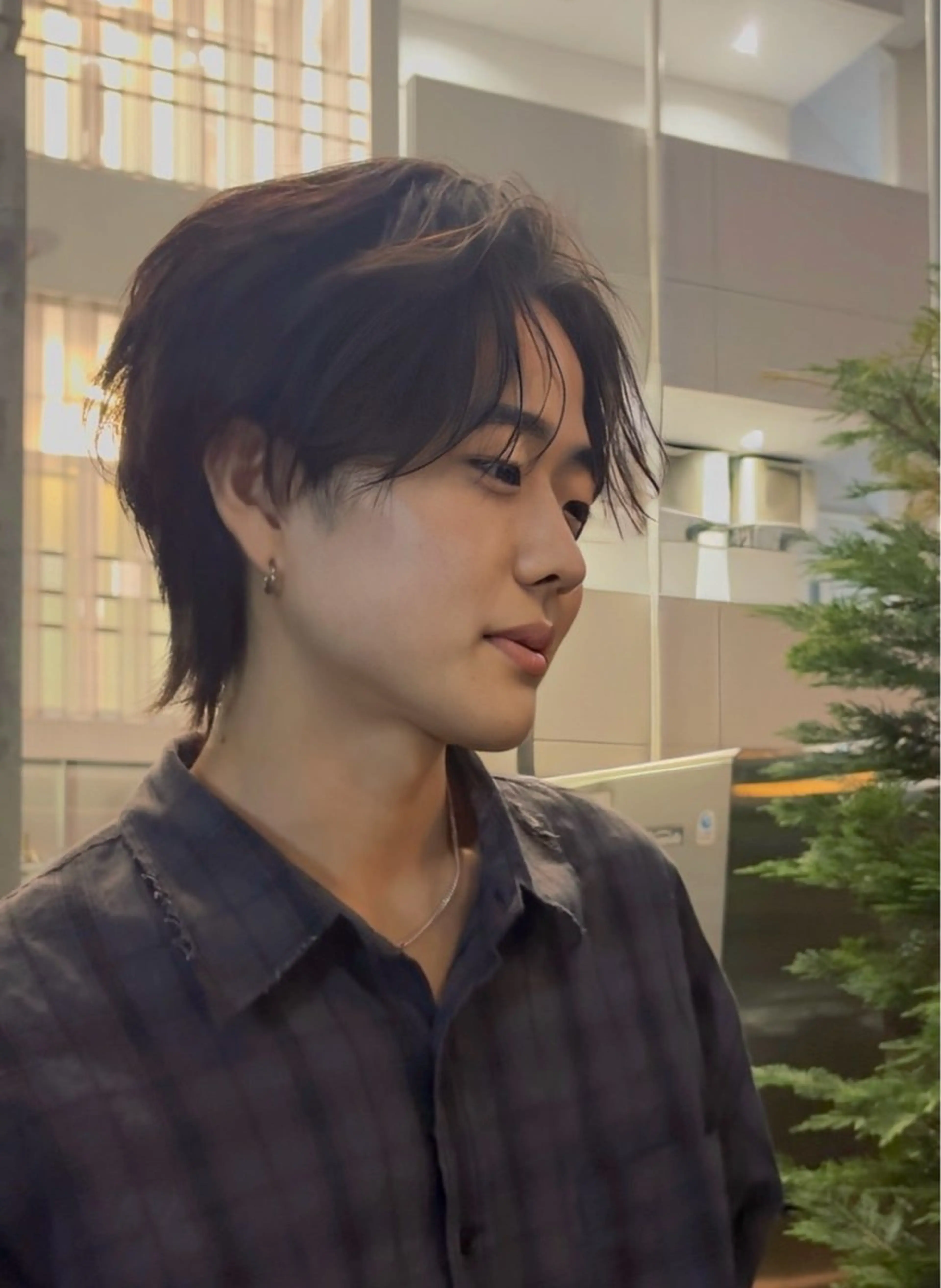 ヘアアレンジ メンズ アップバング センターパート メンズ韓国風 メンズウルフカット ウルフカット カット レイヤーカット ♥kanaのヘアスタイル