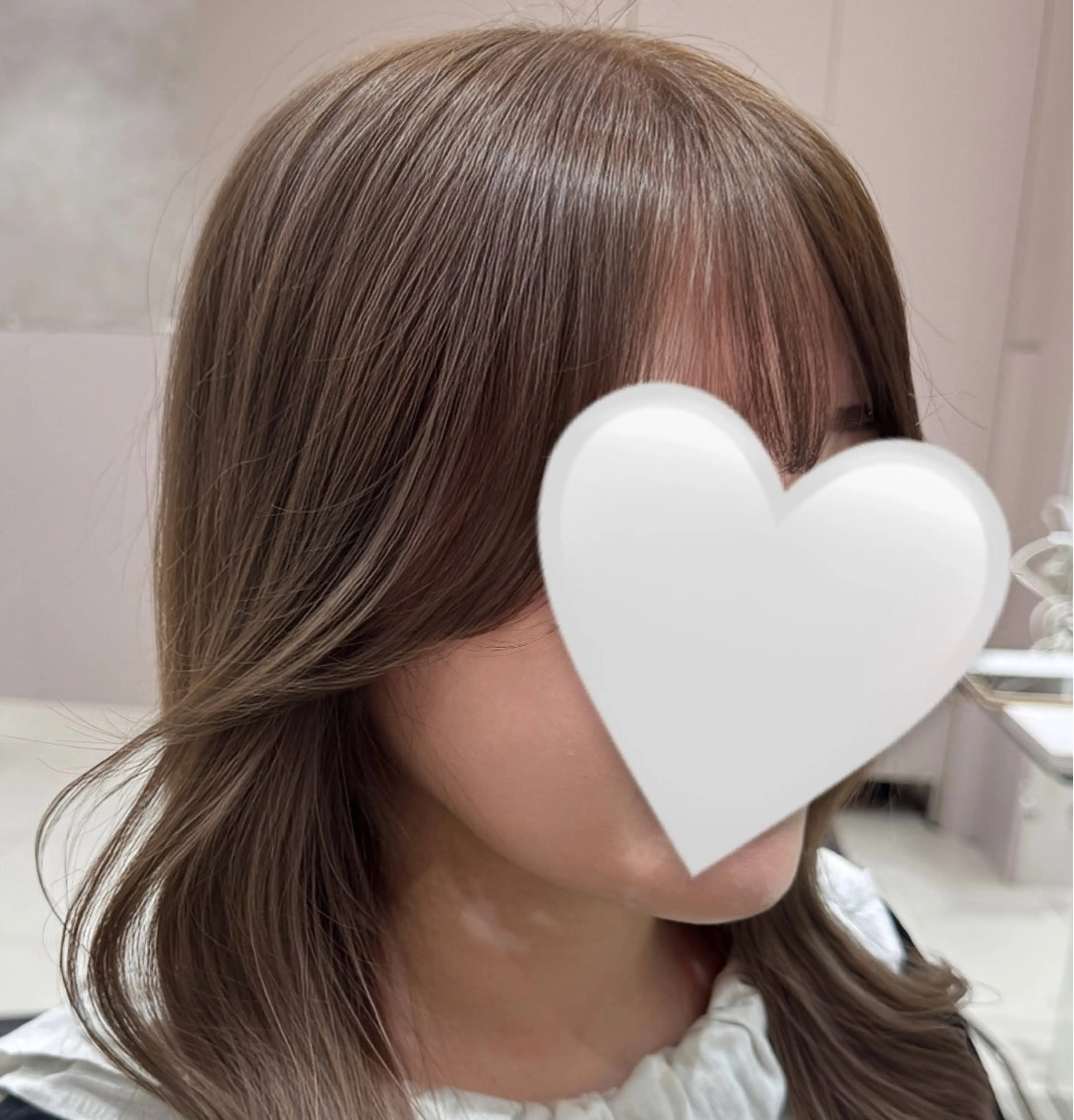 ロング カット 赤羽今日子/レイヤー /盛れる顔まわりのヘアスタイル