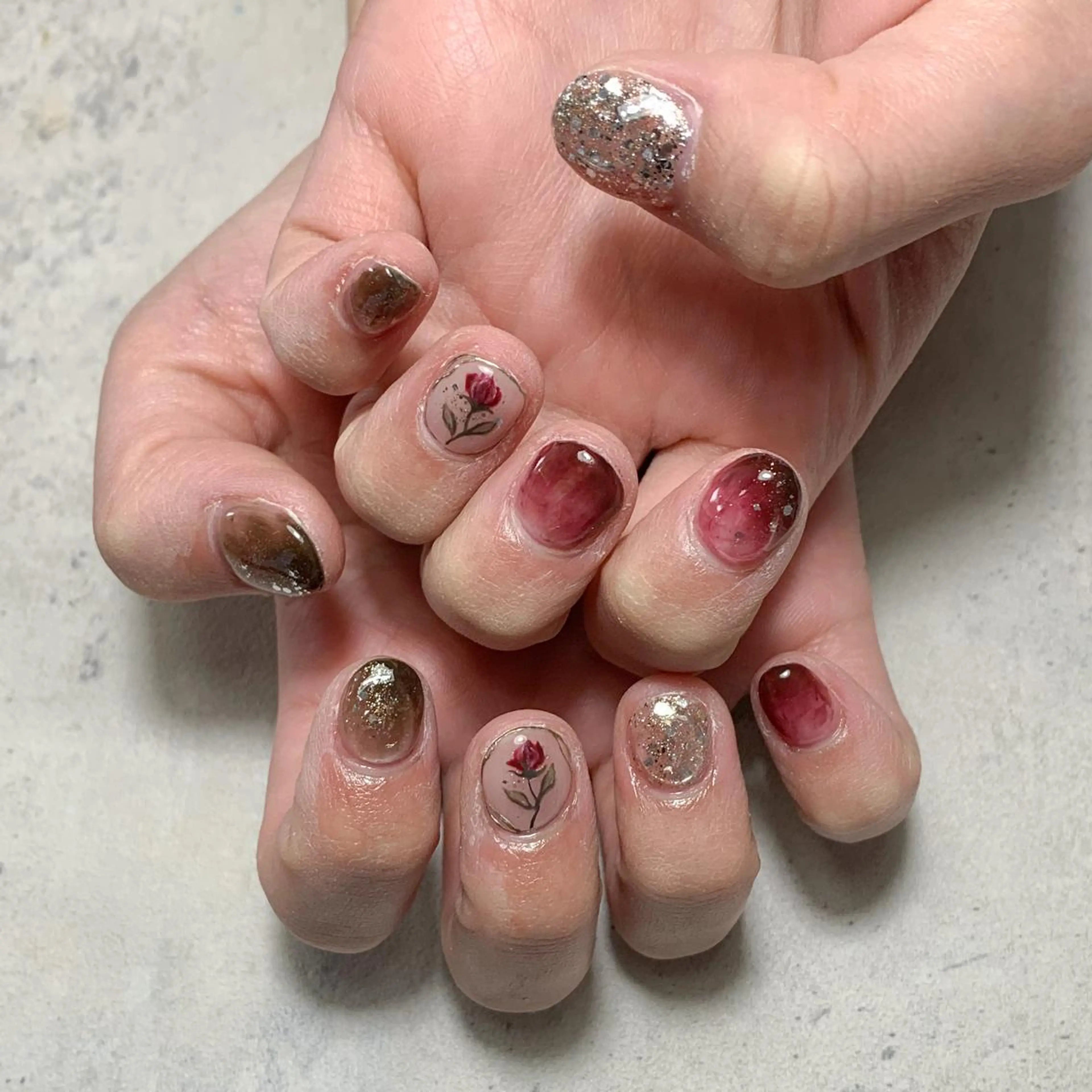 ネイル atelier　FIORITURA所属・FIORITURA aiのネイルデザイン