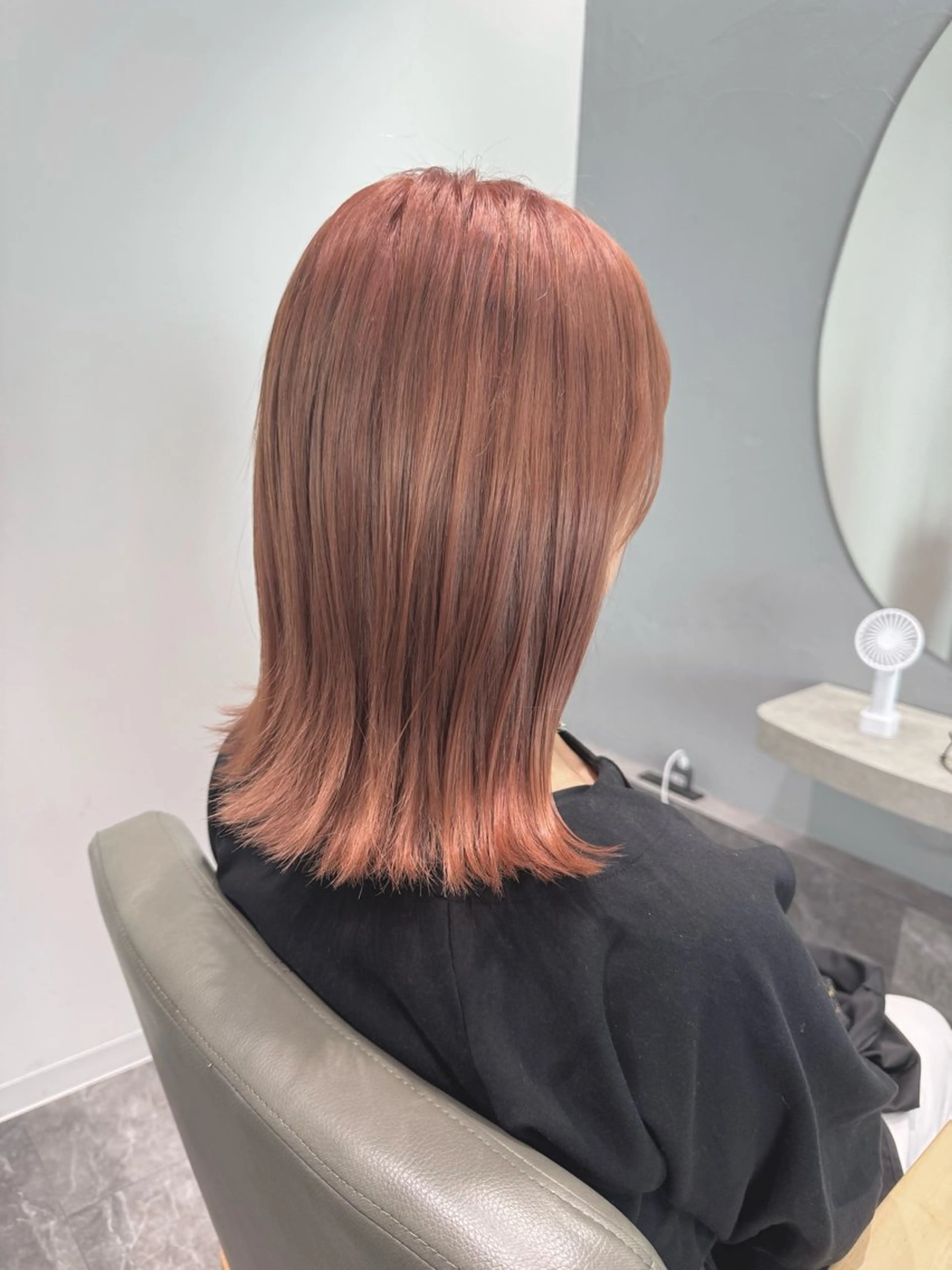 カラー ベージュカラー オレンジ オレンジベージュ ピンクカラー ヘアカラー トリートメント ヘッドスパ POANA.所属・POANA .のマツエク・マツパデザイン