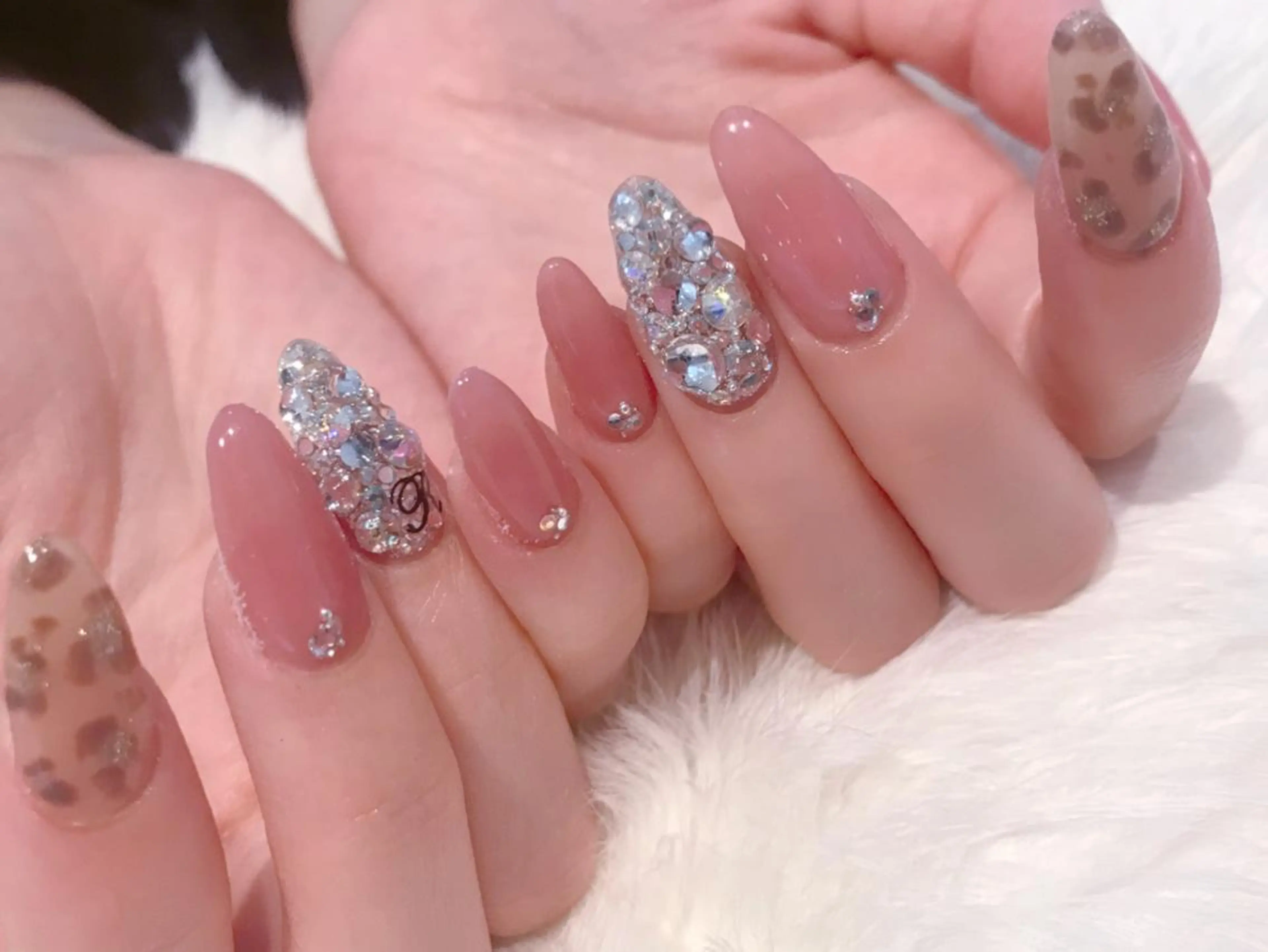 ネイル Re Pearl～コーディネートサロン～ 市駅前店所属・NARUMI HYODOのネイルデザイン