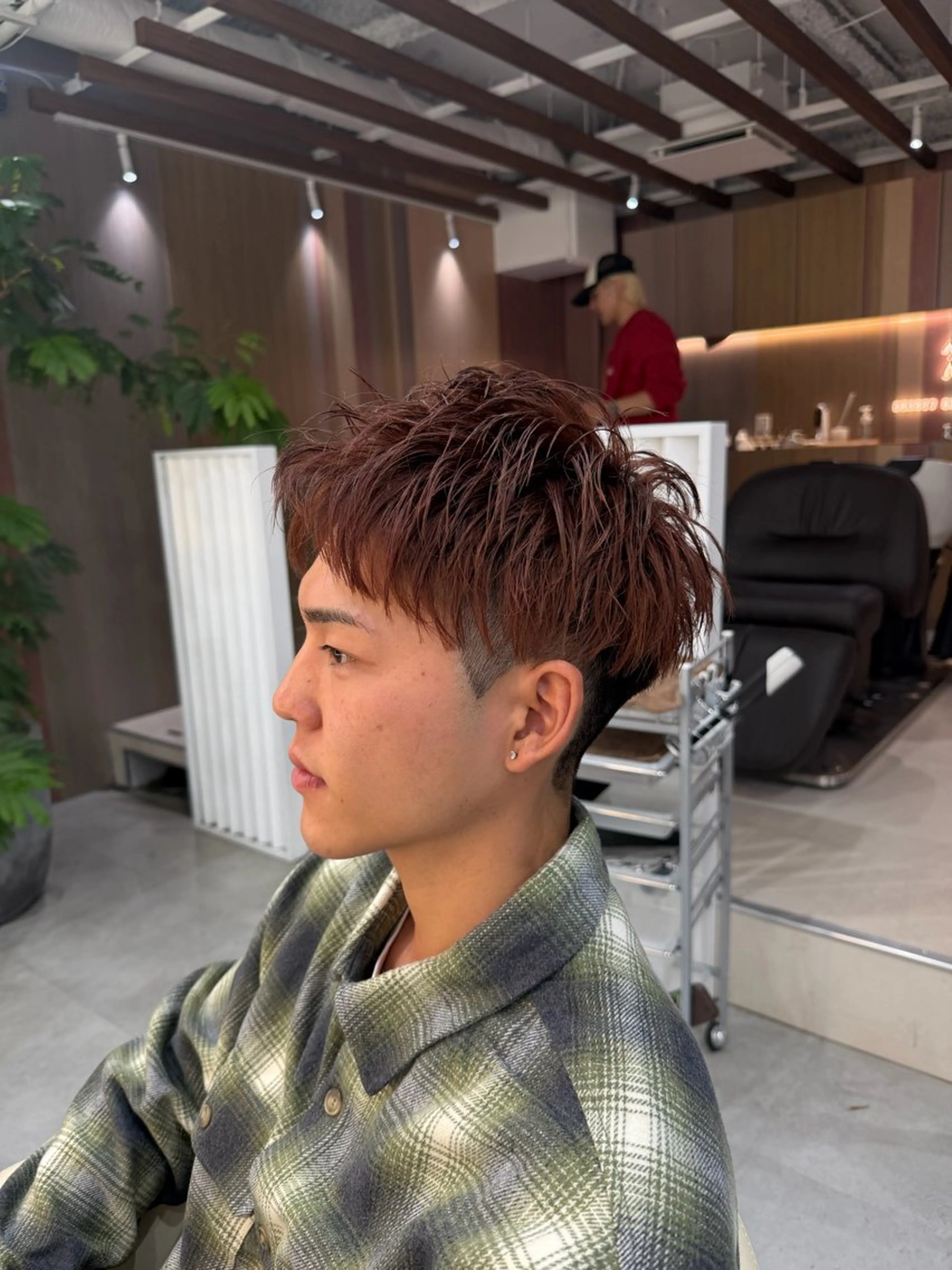 カラー メンズ カット ヘアカラー R/🤎 パーマ＆ブリーチ🔥のヘアスタイル